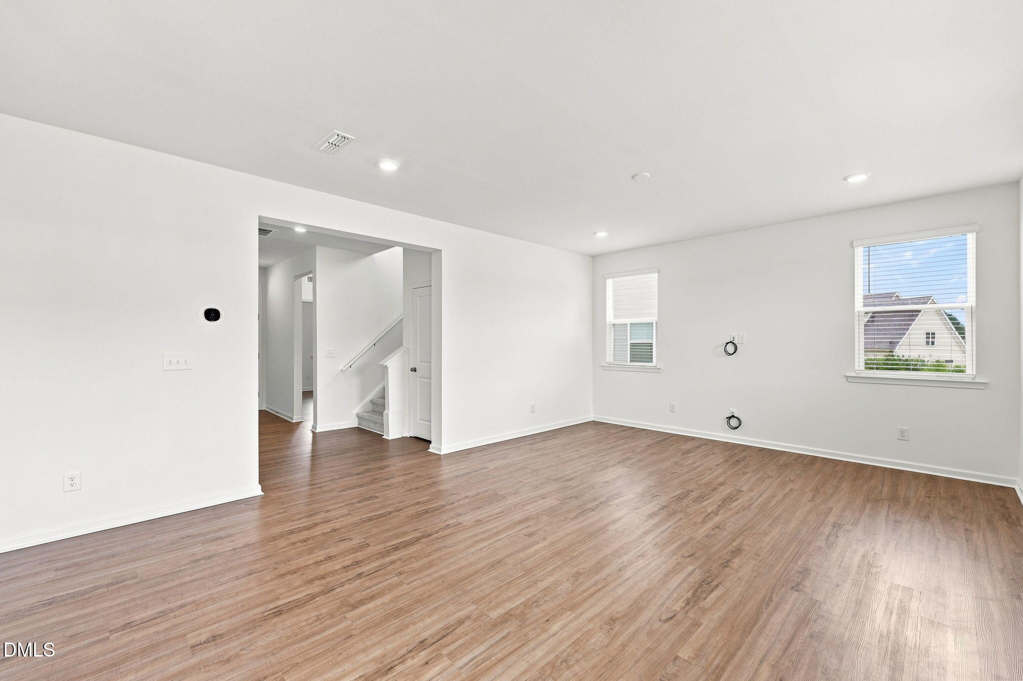801 Emmer Street Property Photo 8