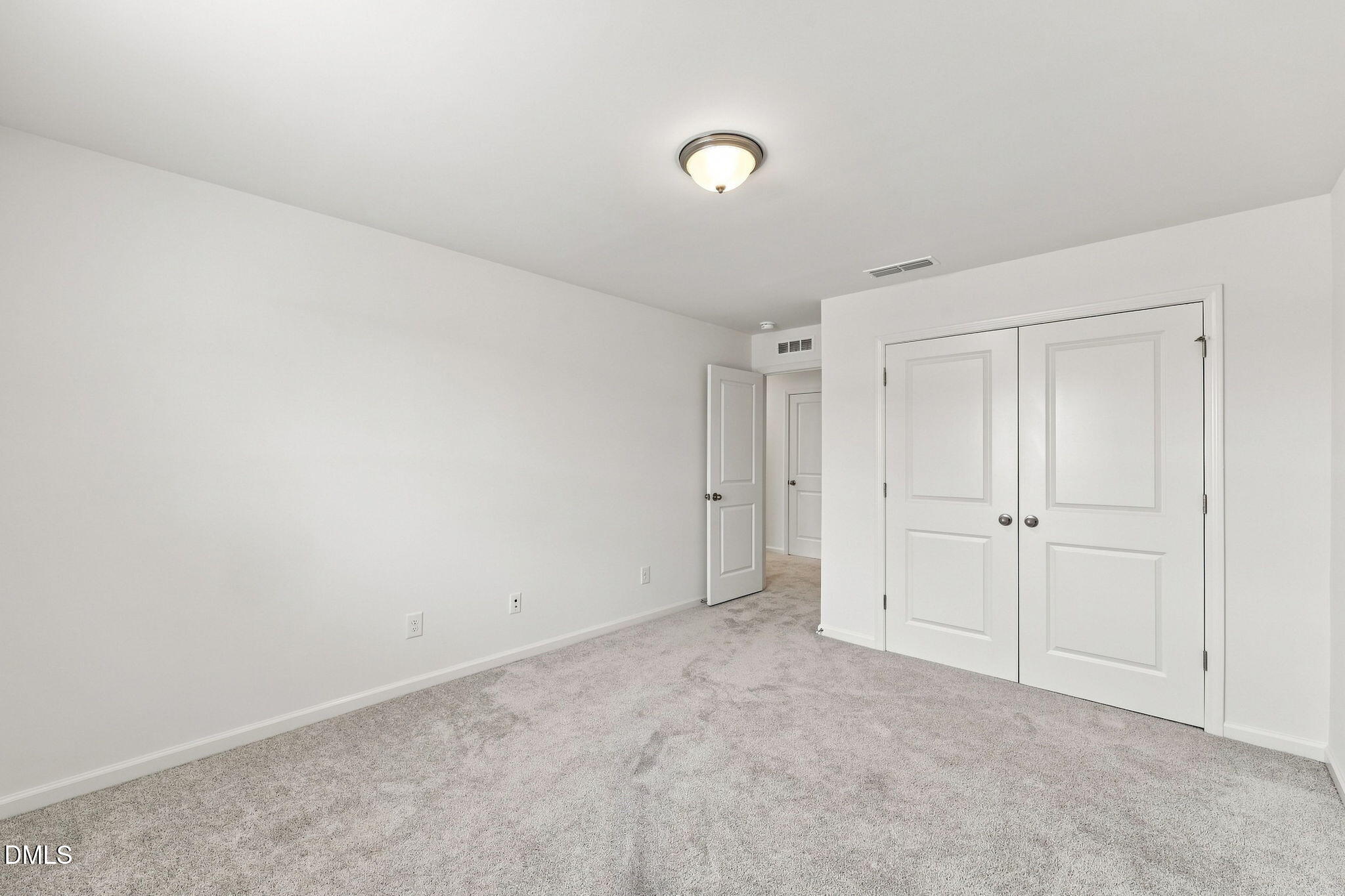 801 Emmer Street Property Photo 27