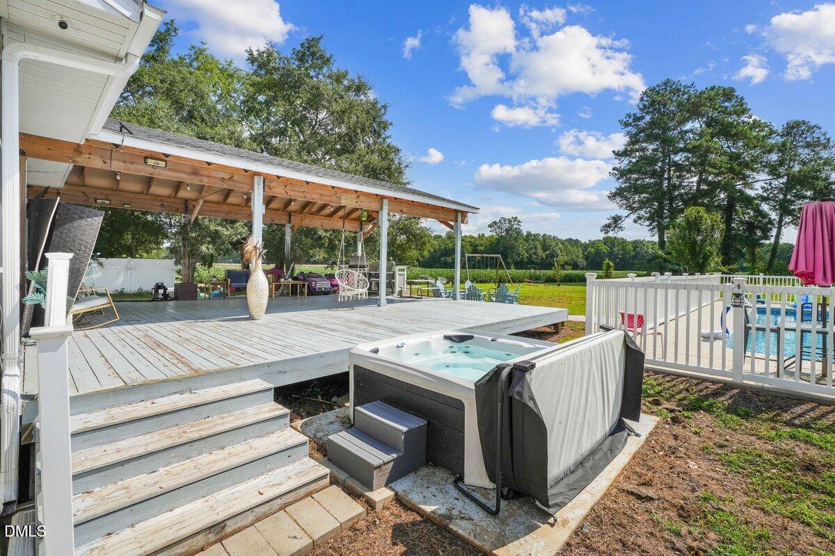1396 Green Path Road Property Photo 6