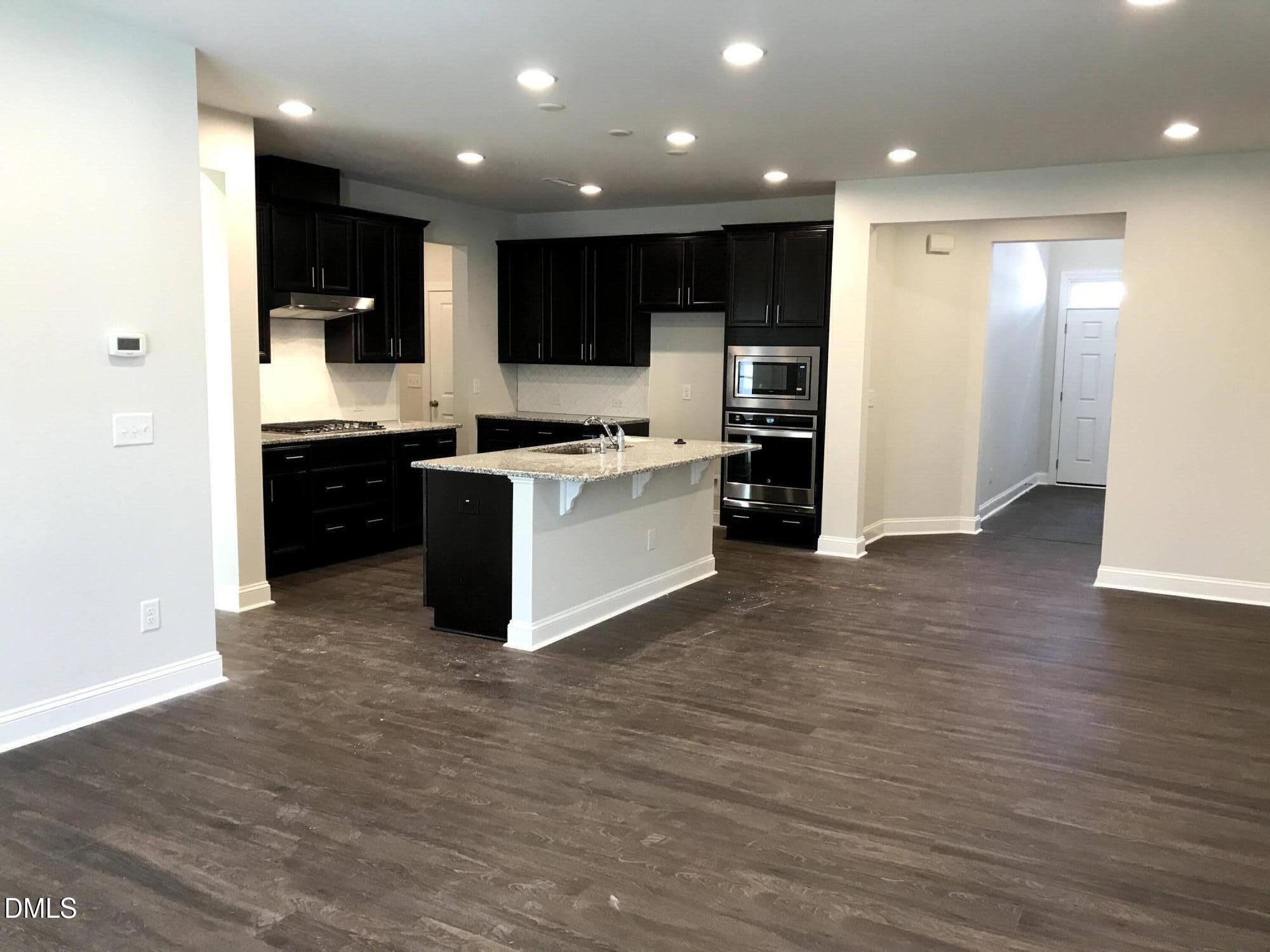 1016 Craigmeade Drive Property Photo 3