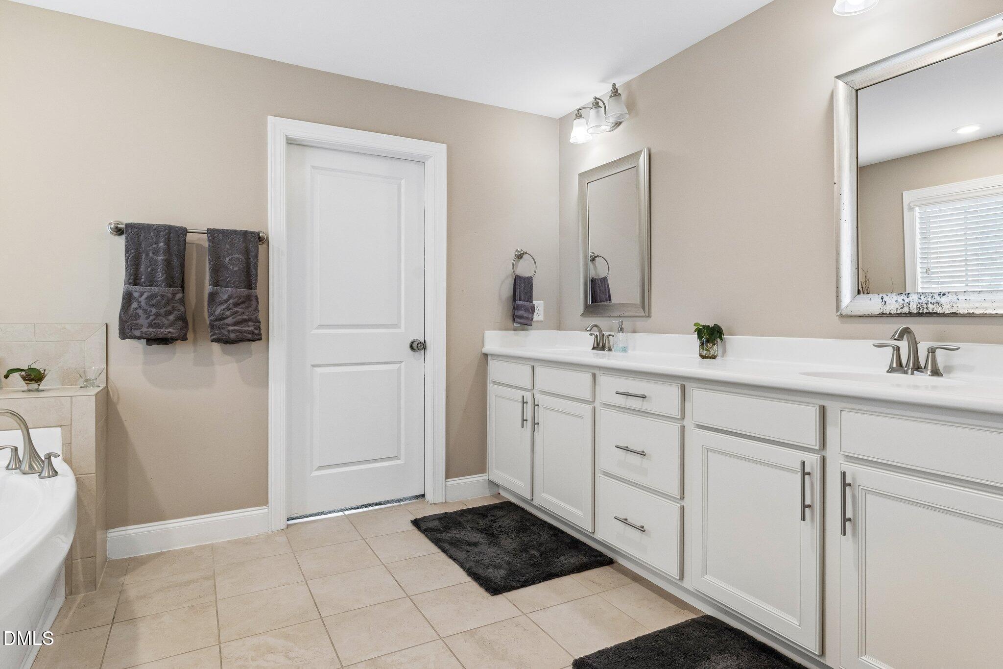 717 Virginia Water Drive Property Photo 8