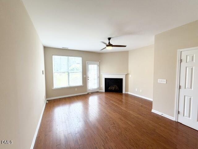 100 Stratford Lakes Drive Property Photo 4