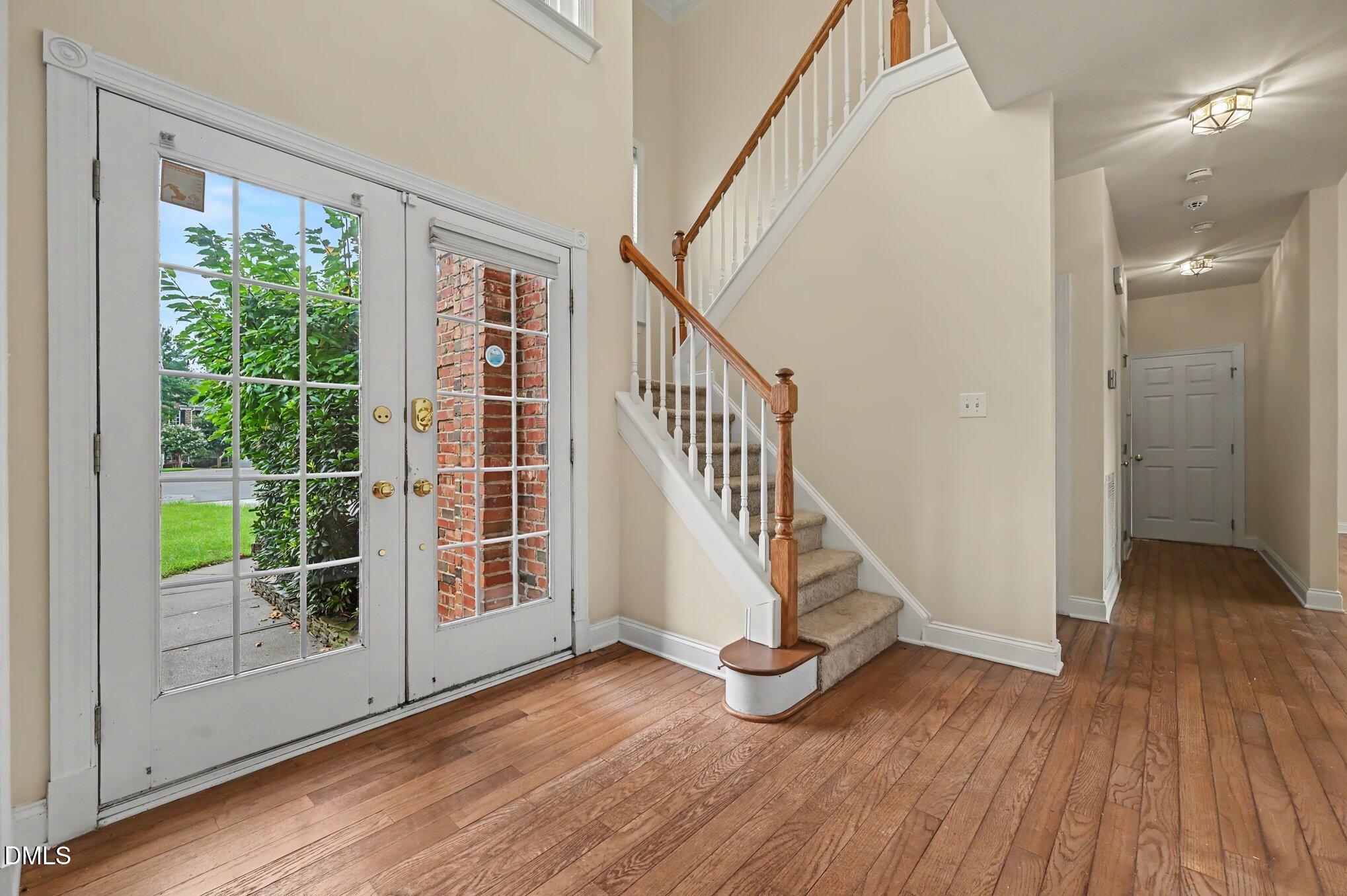 10209 Swanhaven Court Property Photo 3