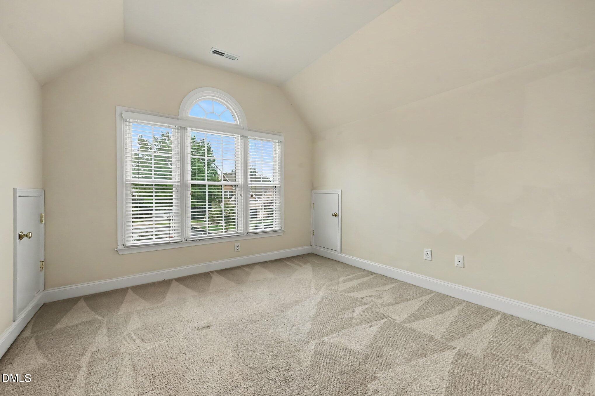 10209 Swanhaven Court Property Photo 16
