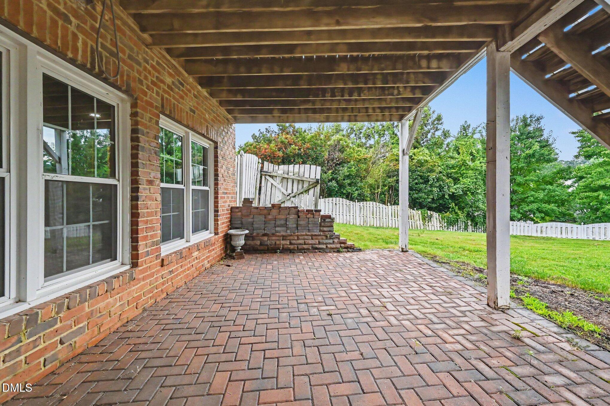 10209 Swanhaven Court Property Photo 27