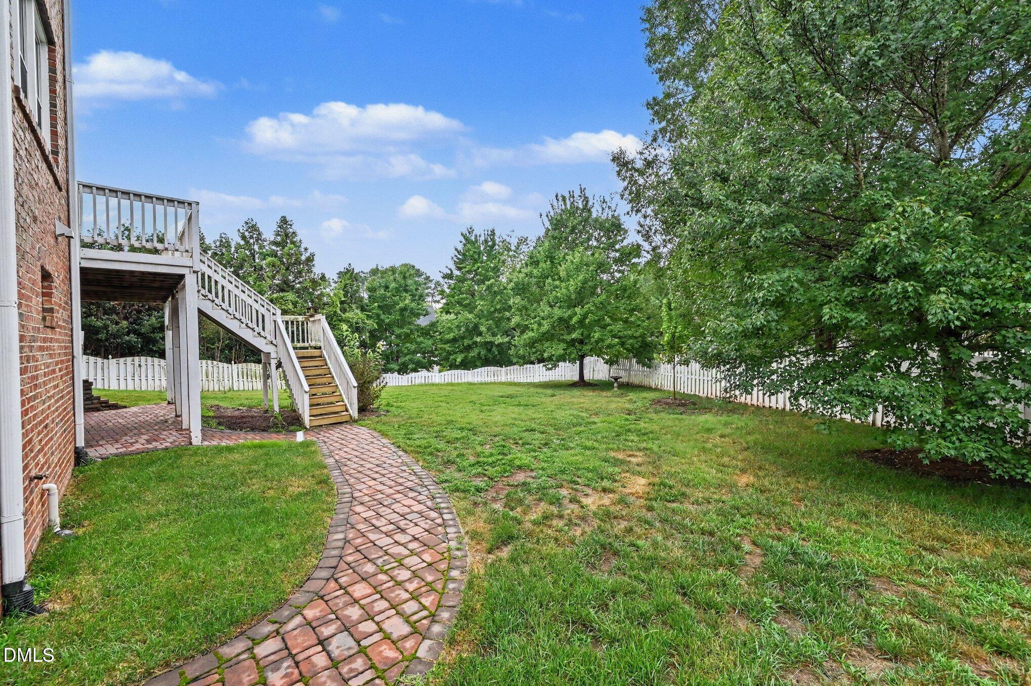 10209 Swanhaven Court Property Photo 29