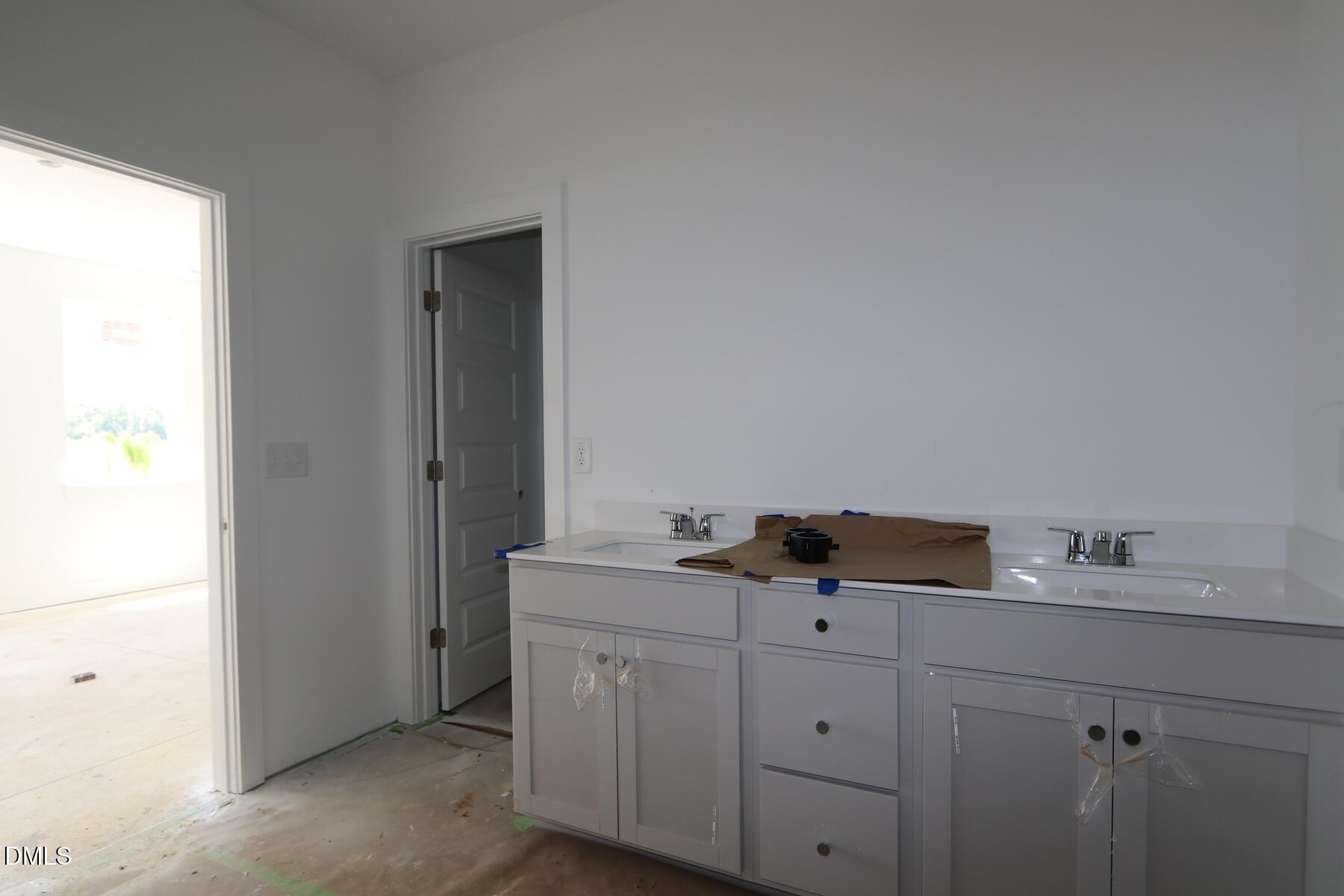 119 Coco Lane Property Photo 6
