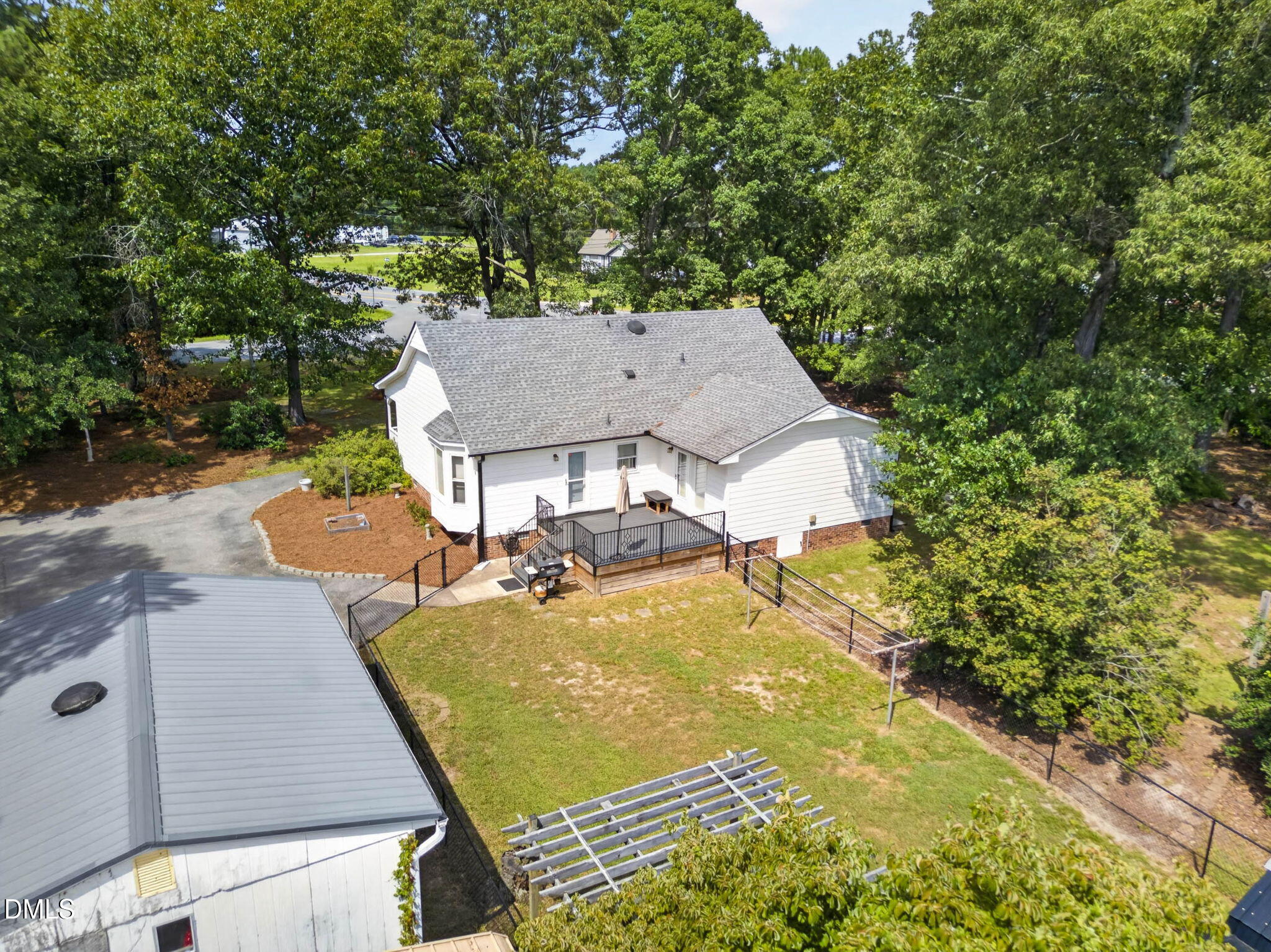 2001 Southfort Drive Property Photo 37