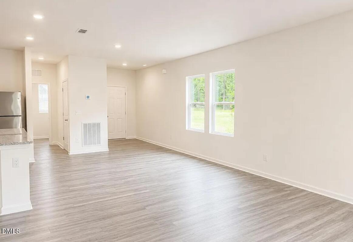 1410 Centerview Drive Property Photo 4