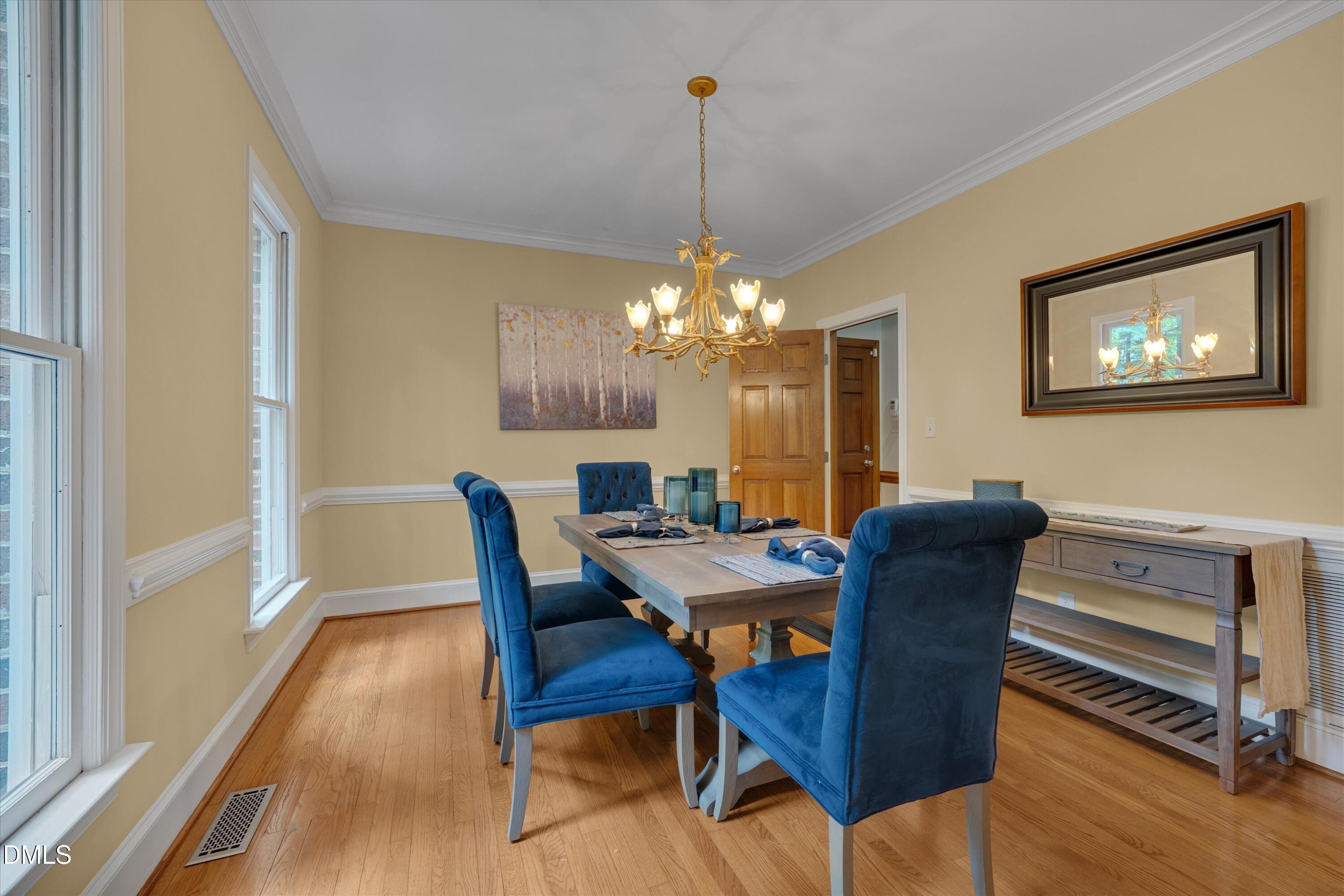 10609 Old Pine Court Property Photo 6