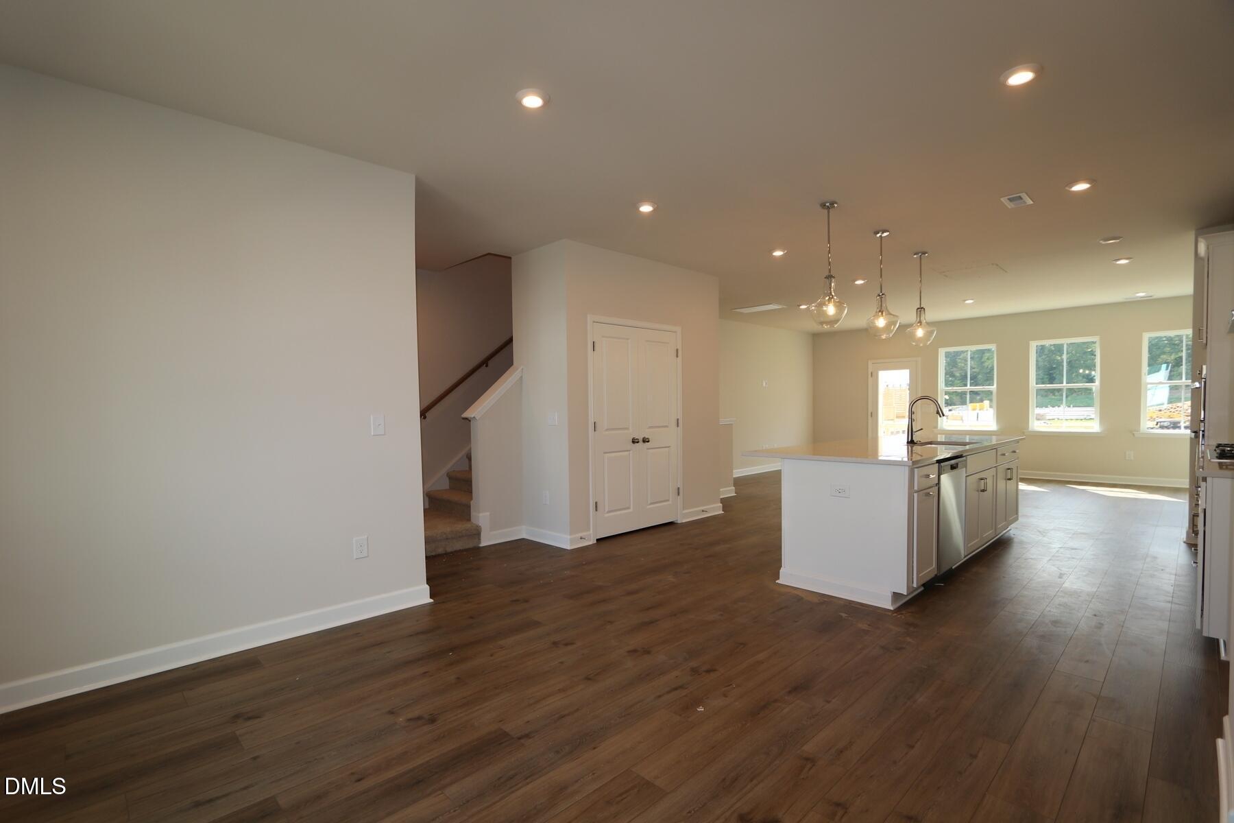 705 Callan View Avenue Property Photo 14