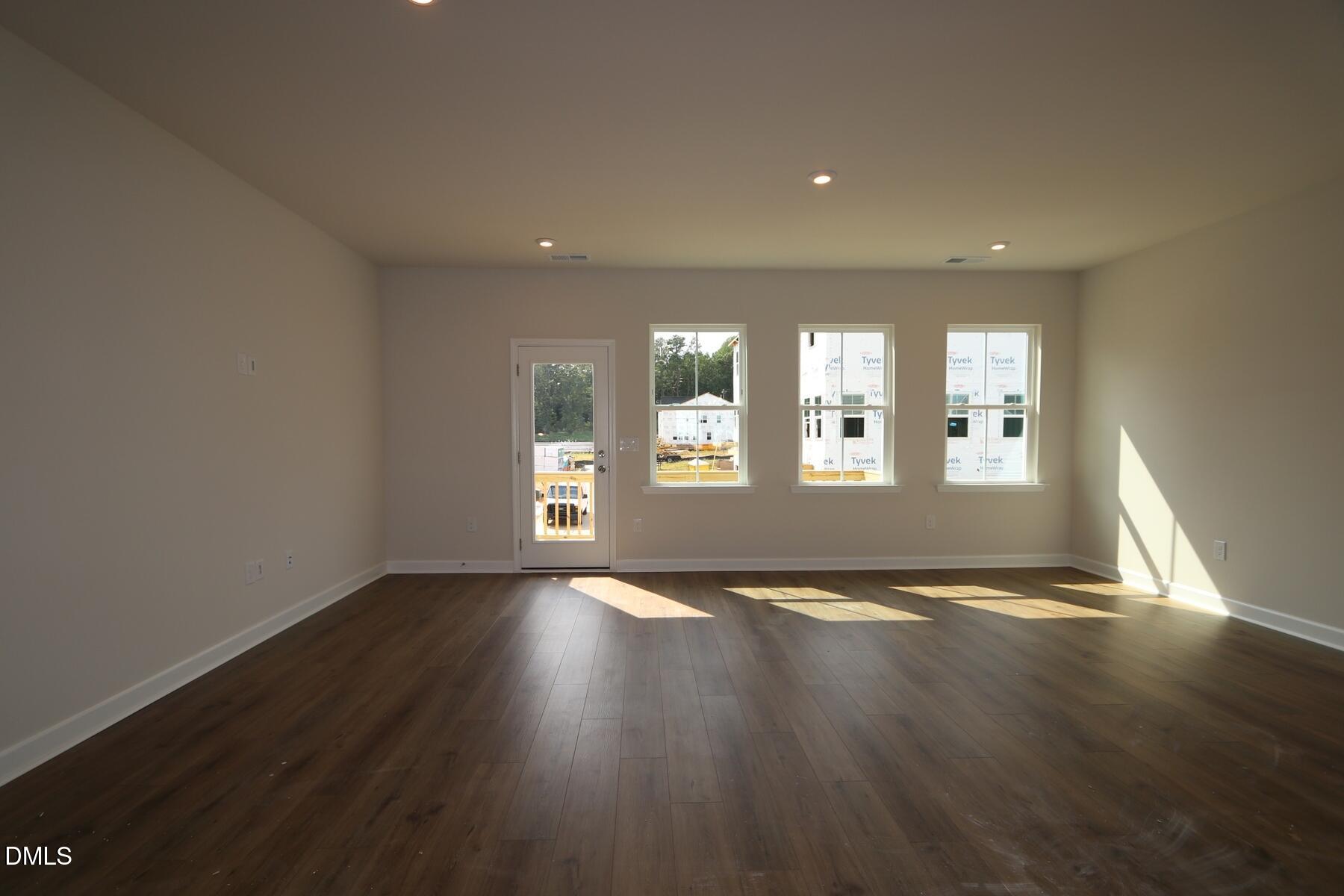 705 Callan View Avenue Property Photo 24