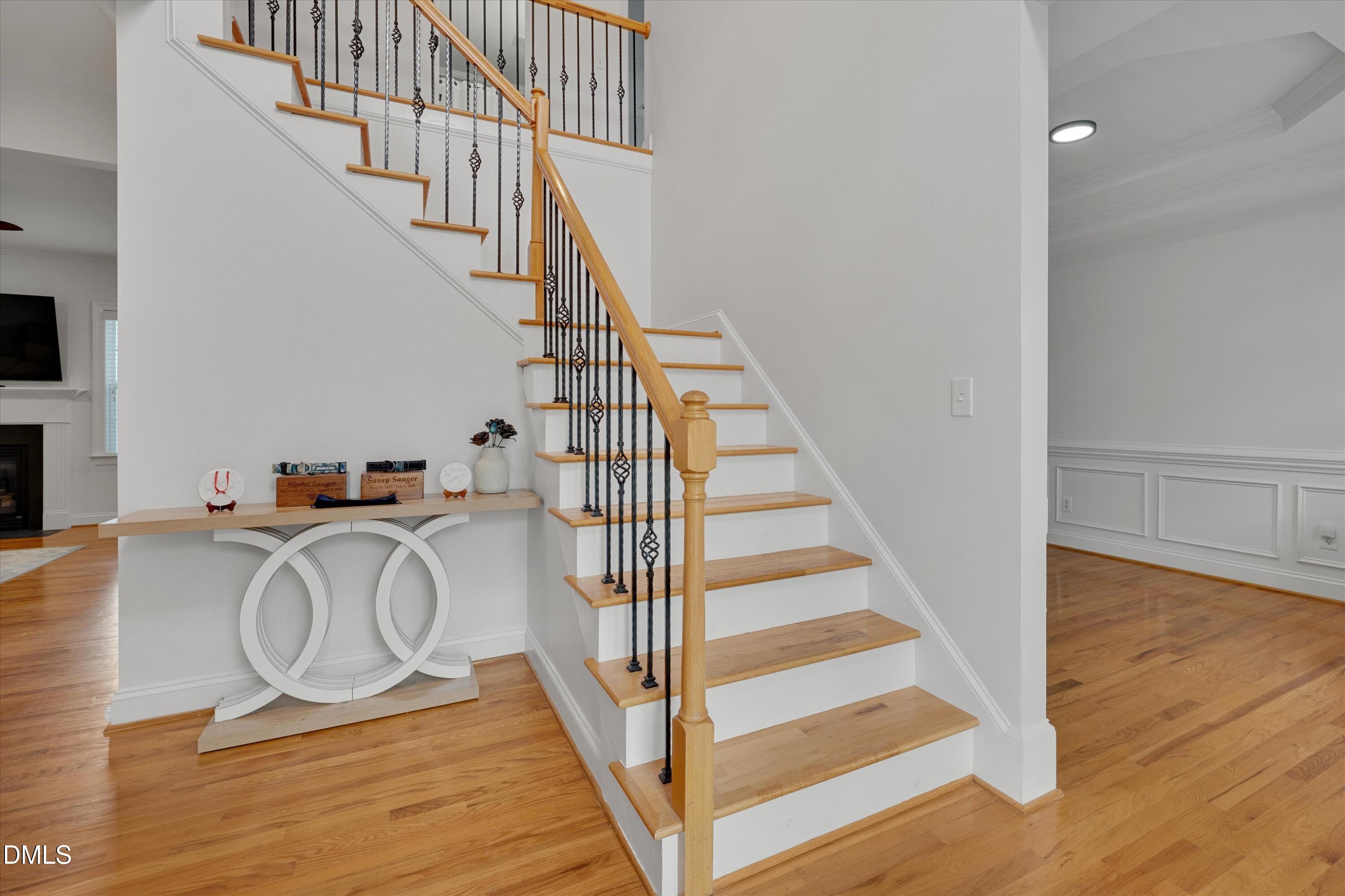 8104 Hartwood Glen Circle Property Photo 3