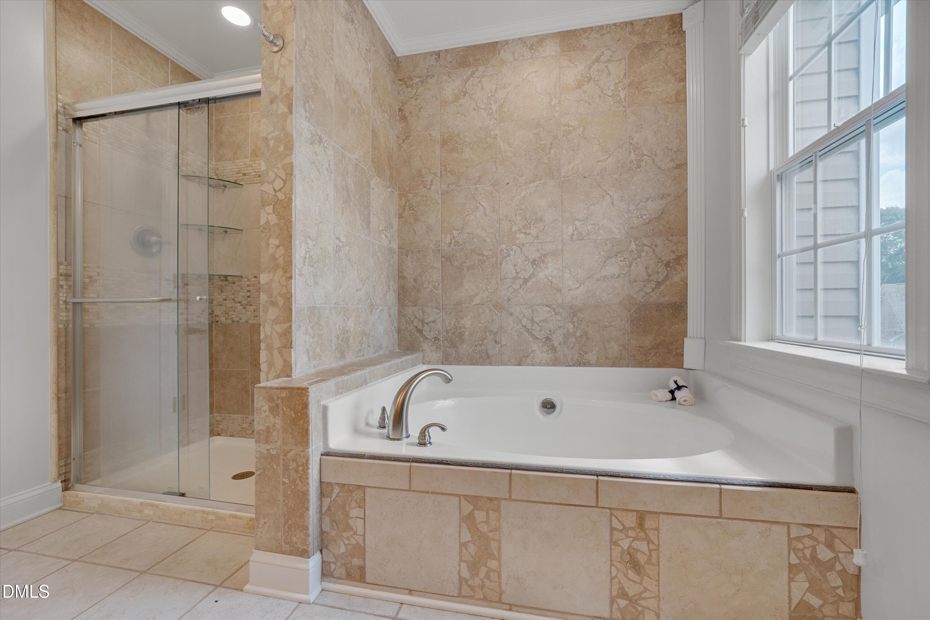 8104 Hartwood Glen Circle Property Photo 13