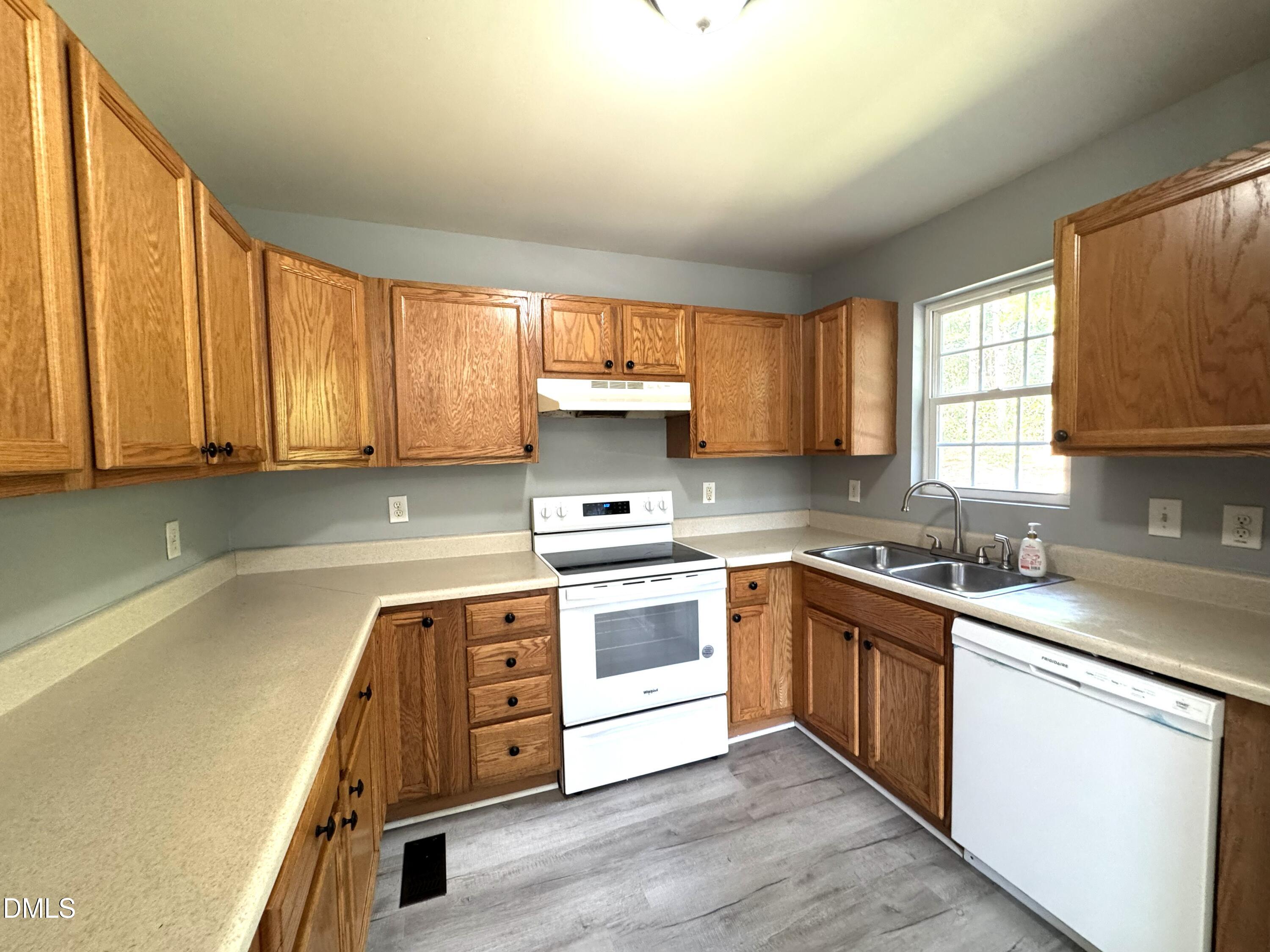 836 Durwood Drive Property Photo 13
