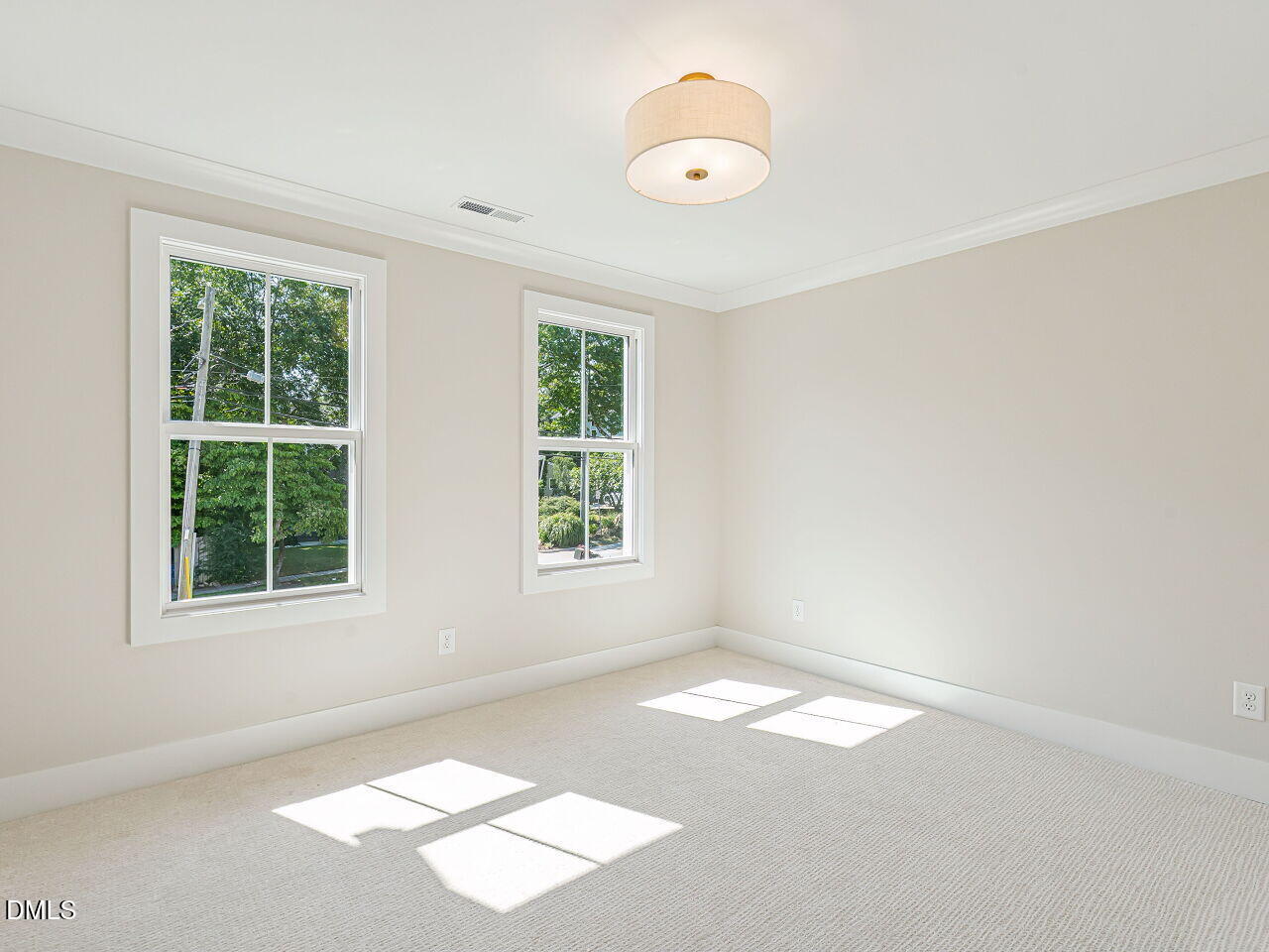 1339 Courtland Drive Property Photo 12