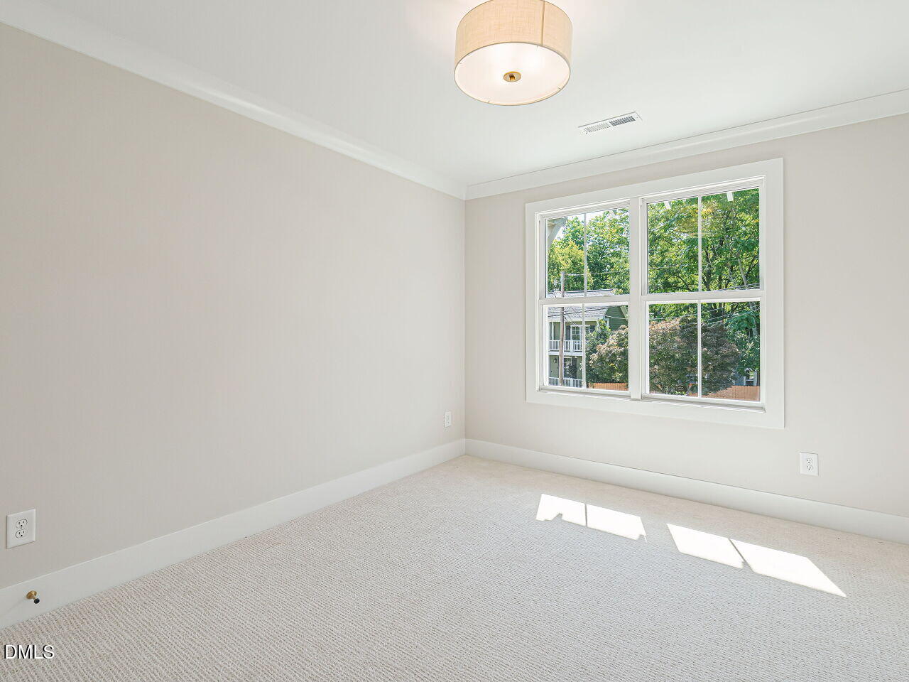 1339 Courtland Drive Property Photo 14