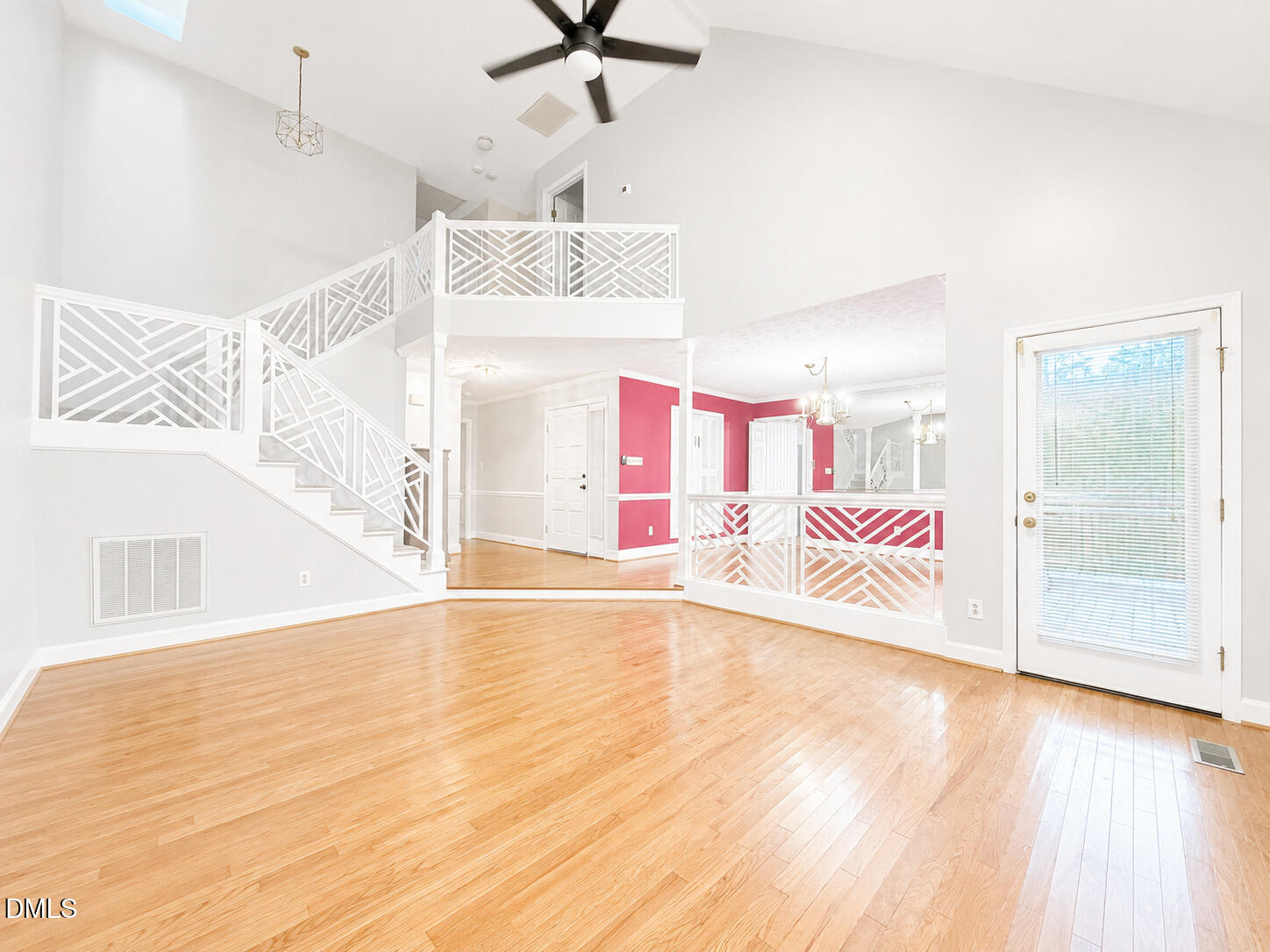 2506 Woodwind Drive Property Photo 9