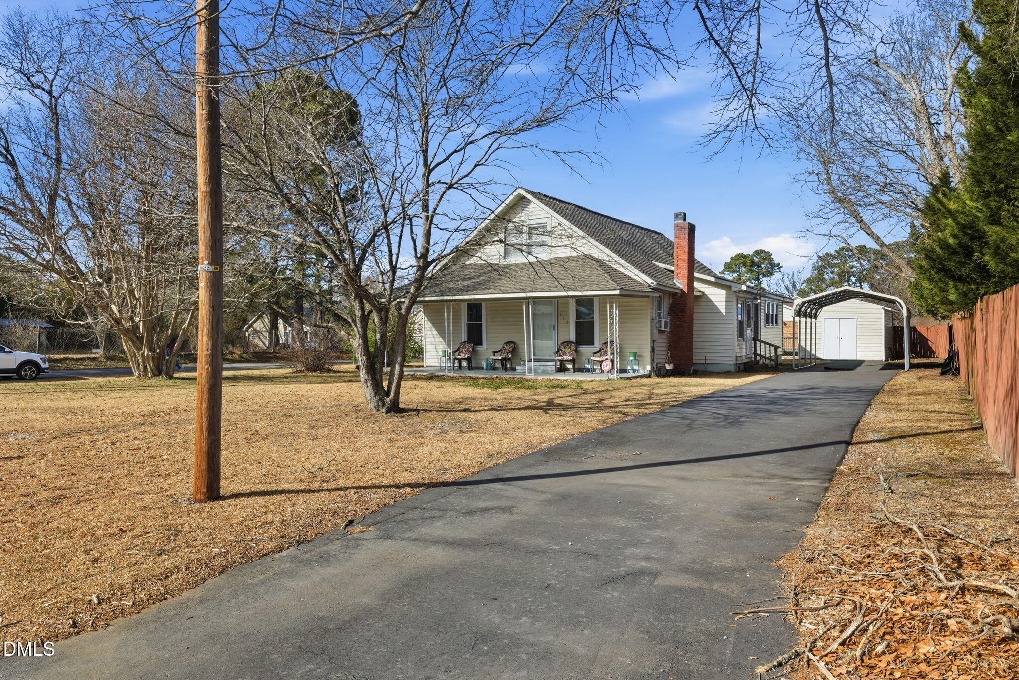 658 W Church Street Property Photo 4
