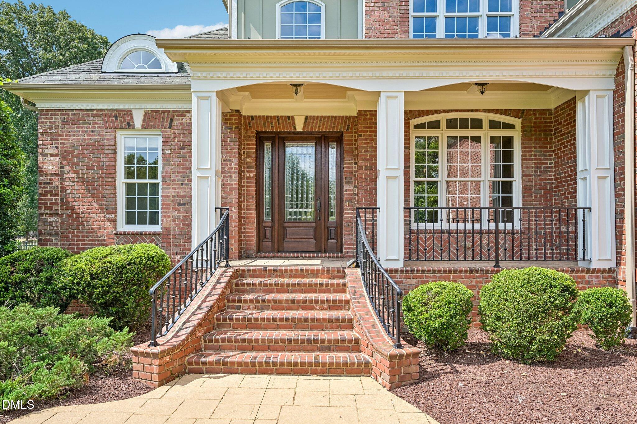 4104 Banks Stone Drive Property Photo 2