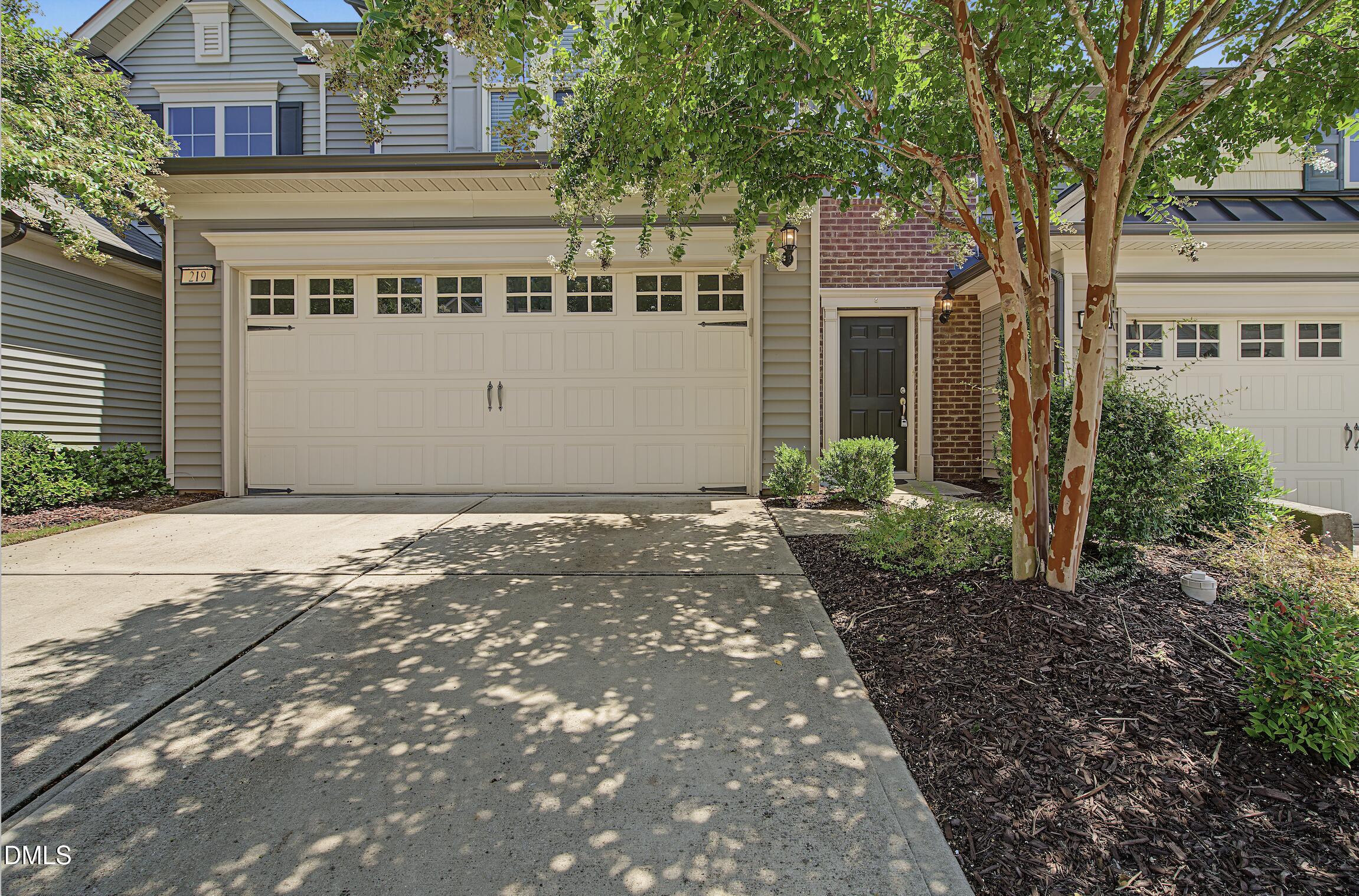 219 Lynchwick Lane Property Photo 3
