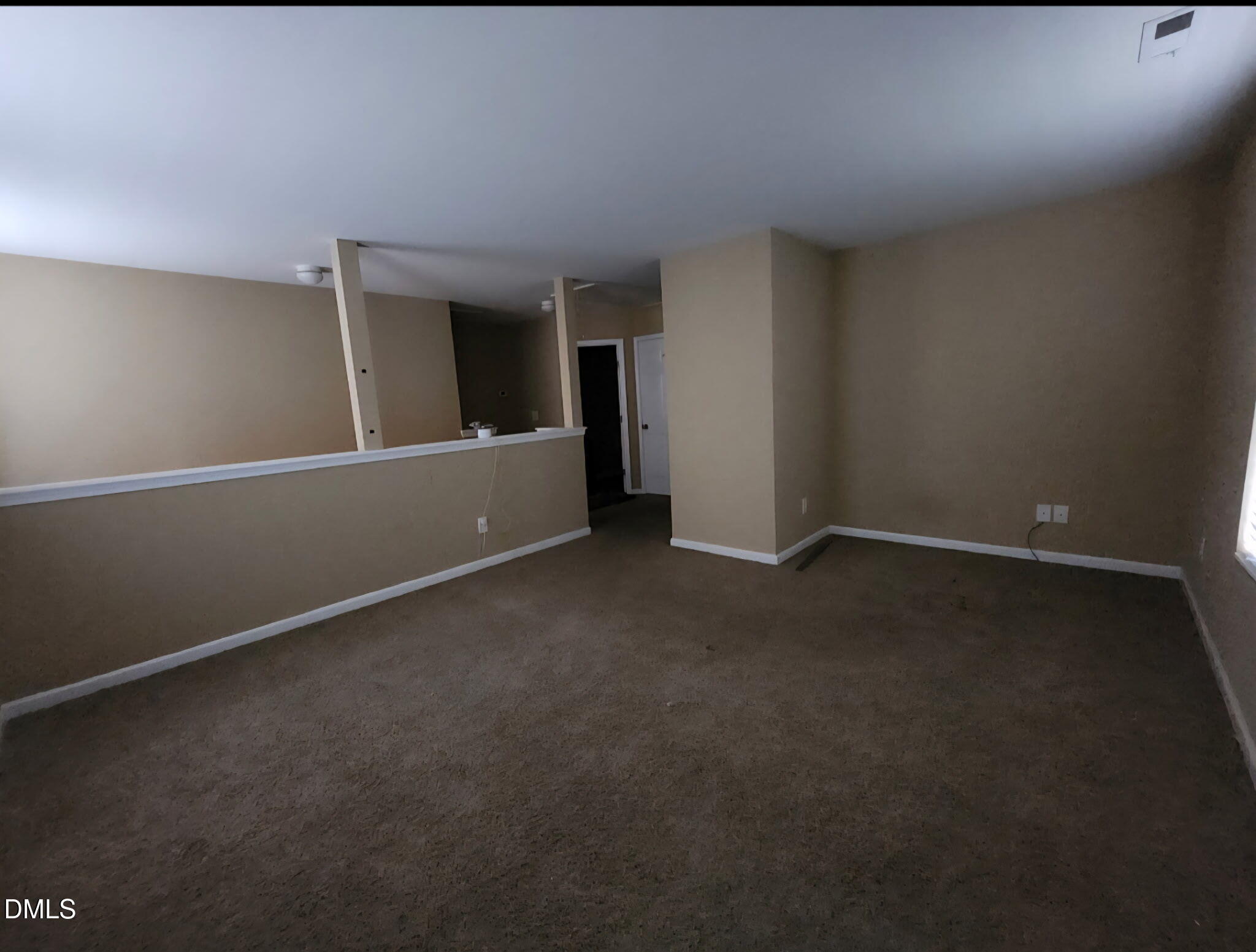 4405 Offshore Drive Property Photo 7