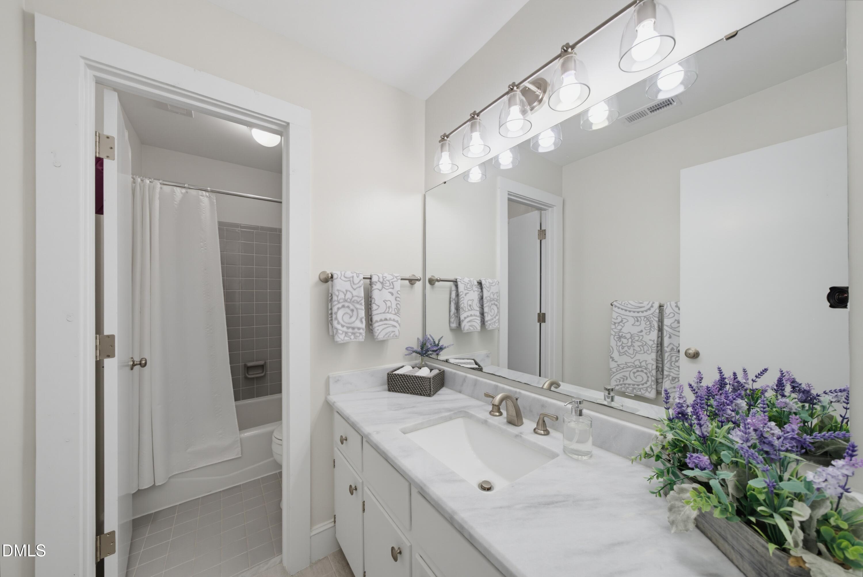 7604 Glenharden Drive Property Photo 32