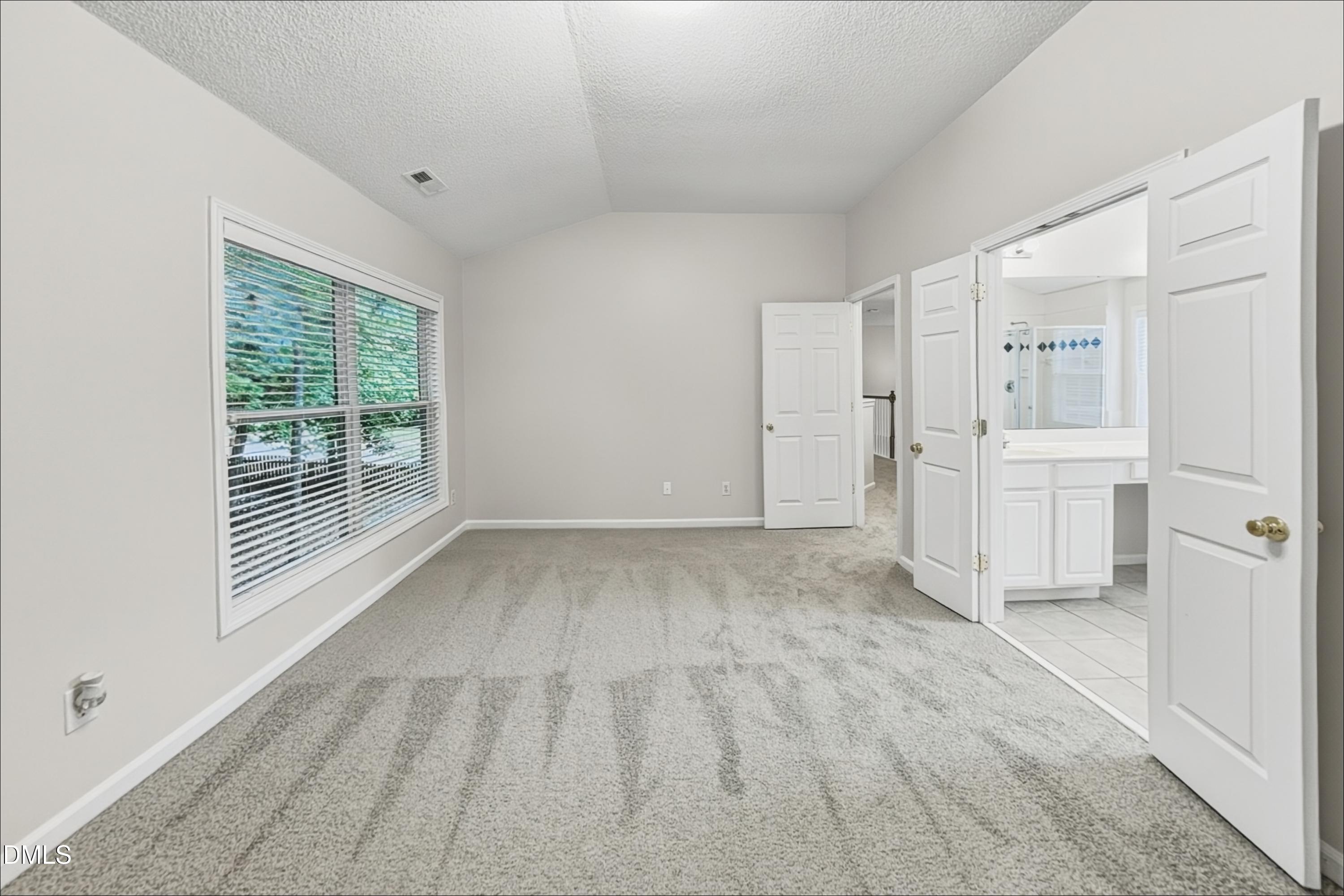 1489 Big Leaf Loop Property Photo 8