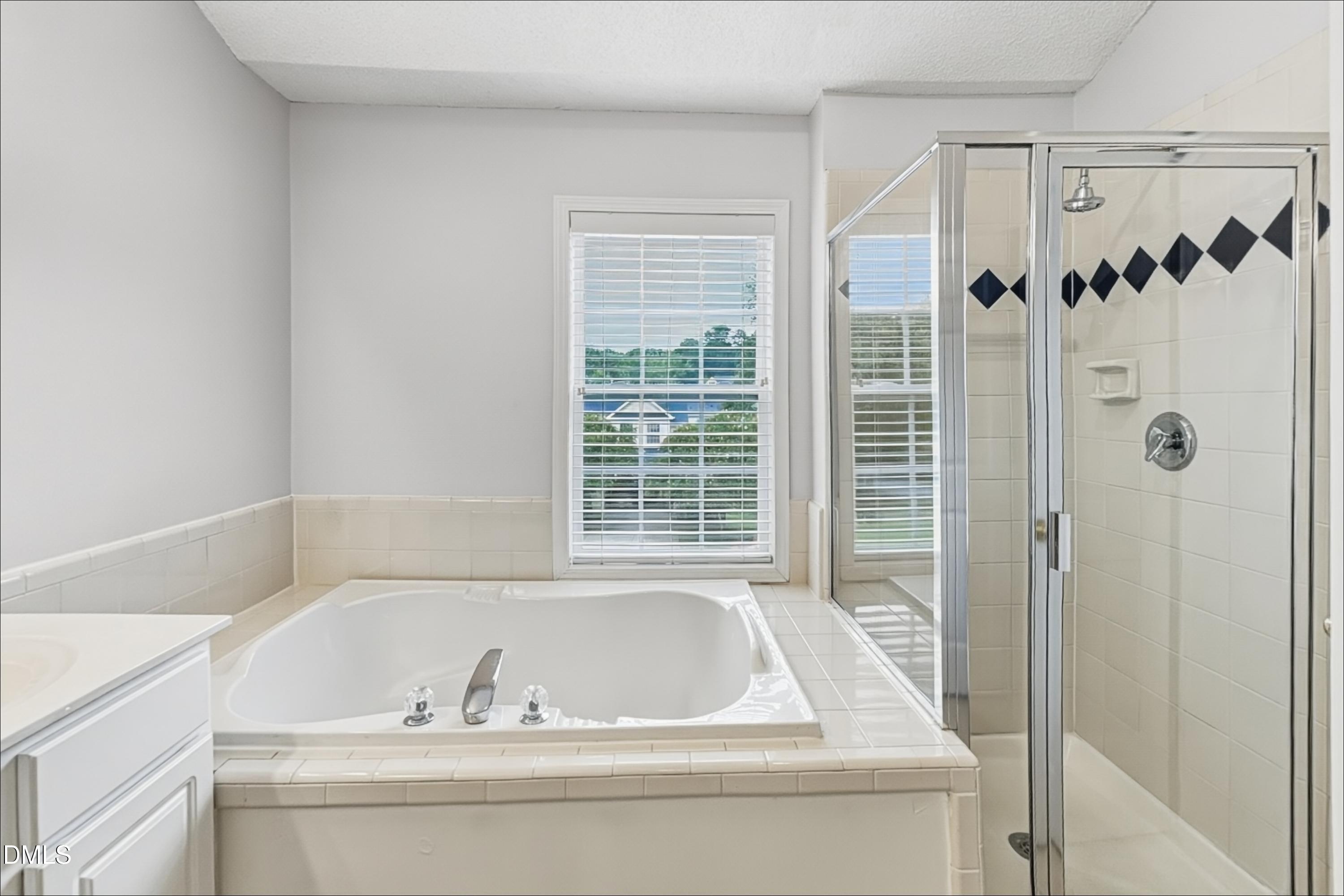 1489 Big Leaf Loop Property Photo 10