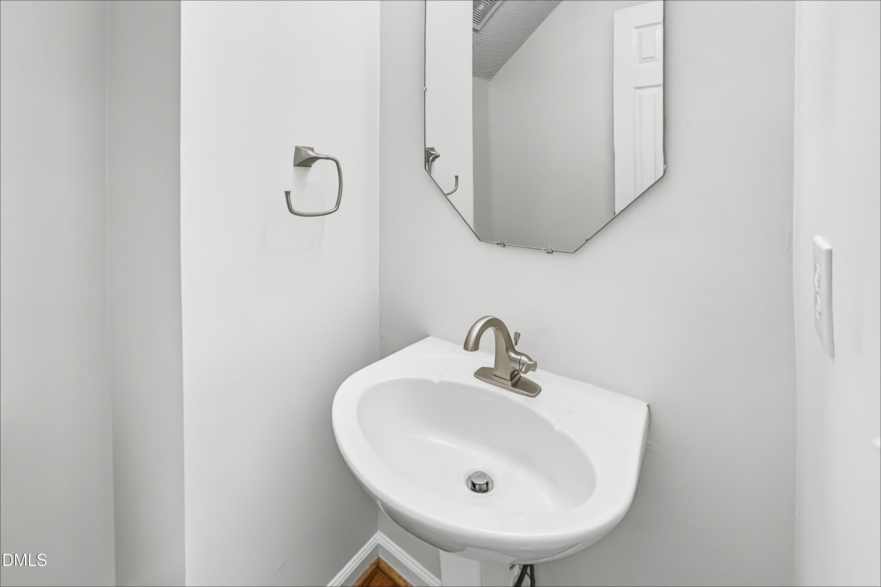 1489 Big Leaf Loop Property Photo 16