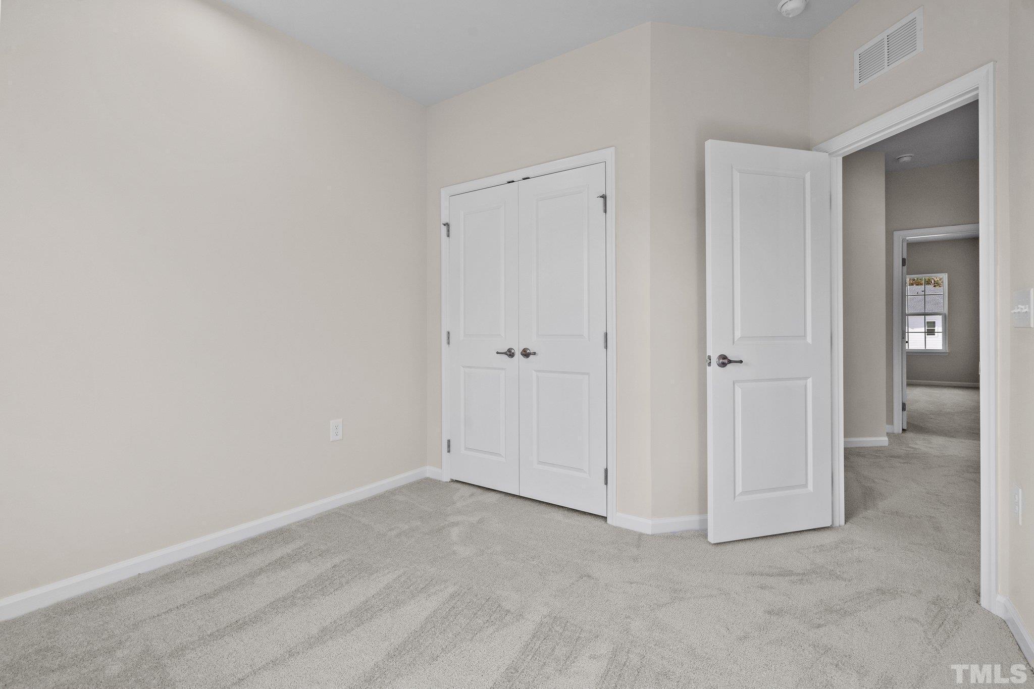 1509 Newpoint Drive Property Photo 25