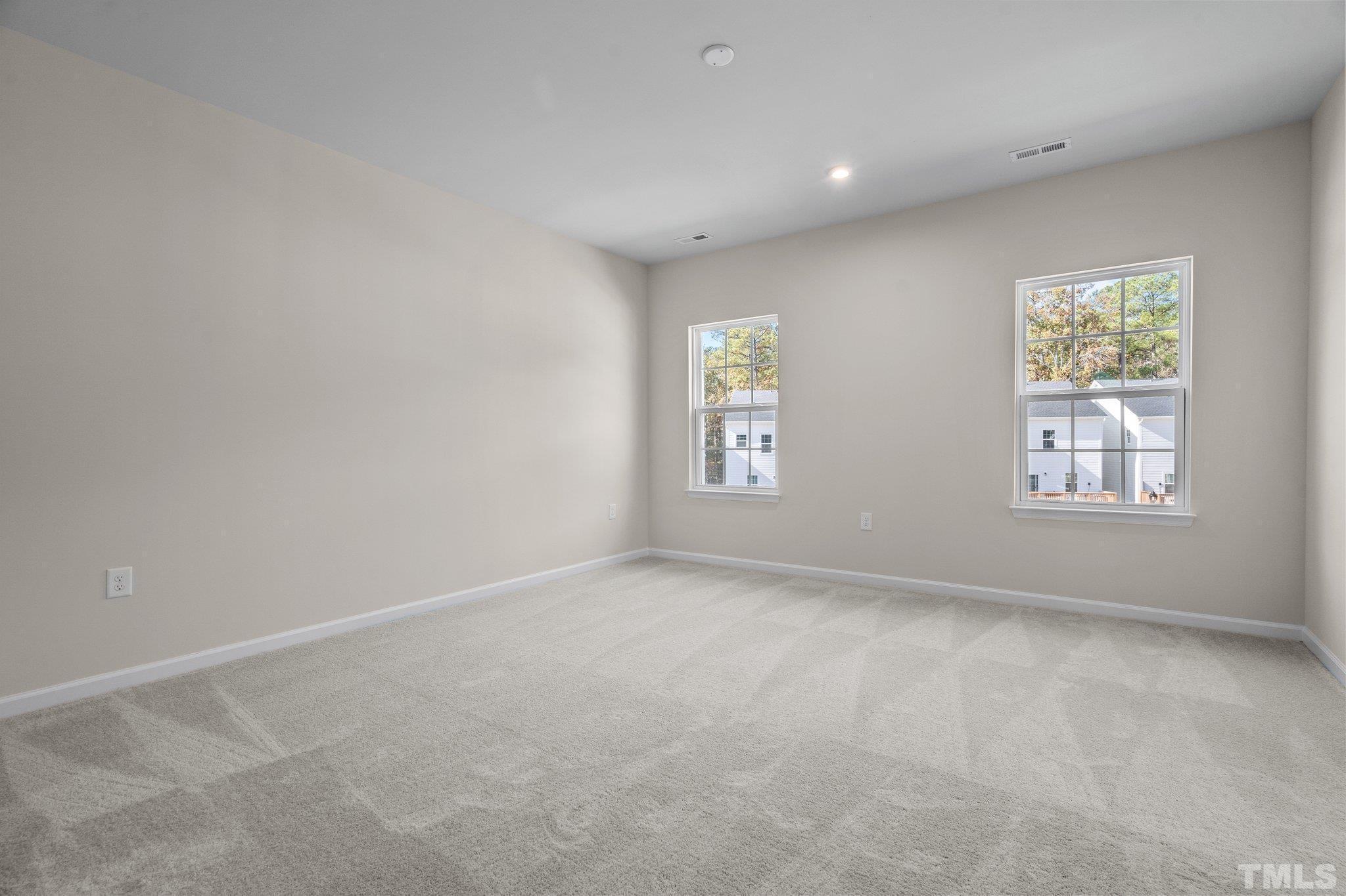 1509 Newpoint Drive Property Photo 31