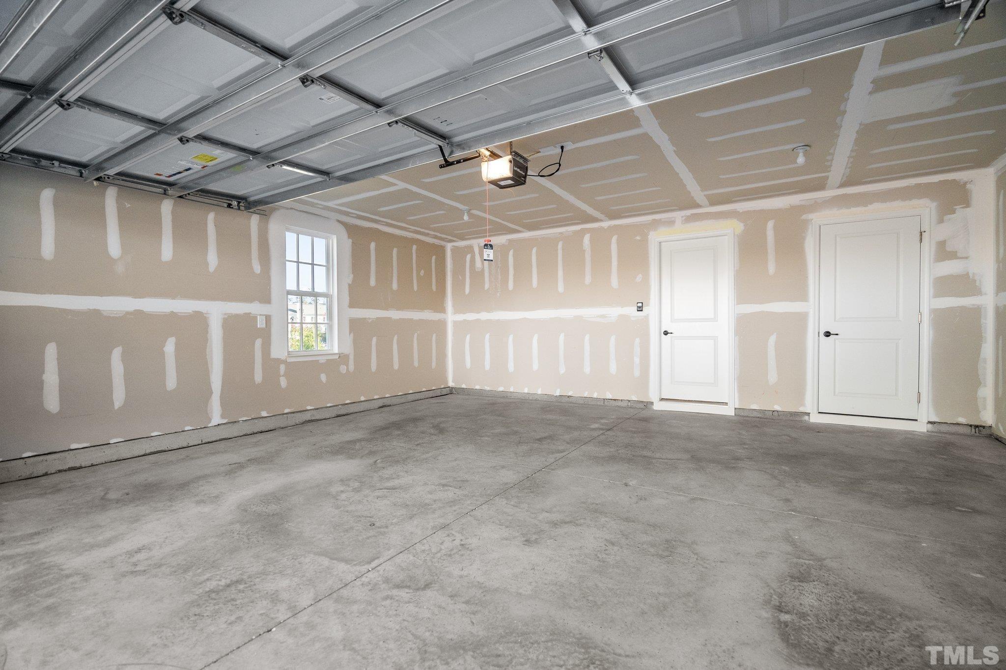 1509 Newpoint Drive Property Photo 50