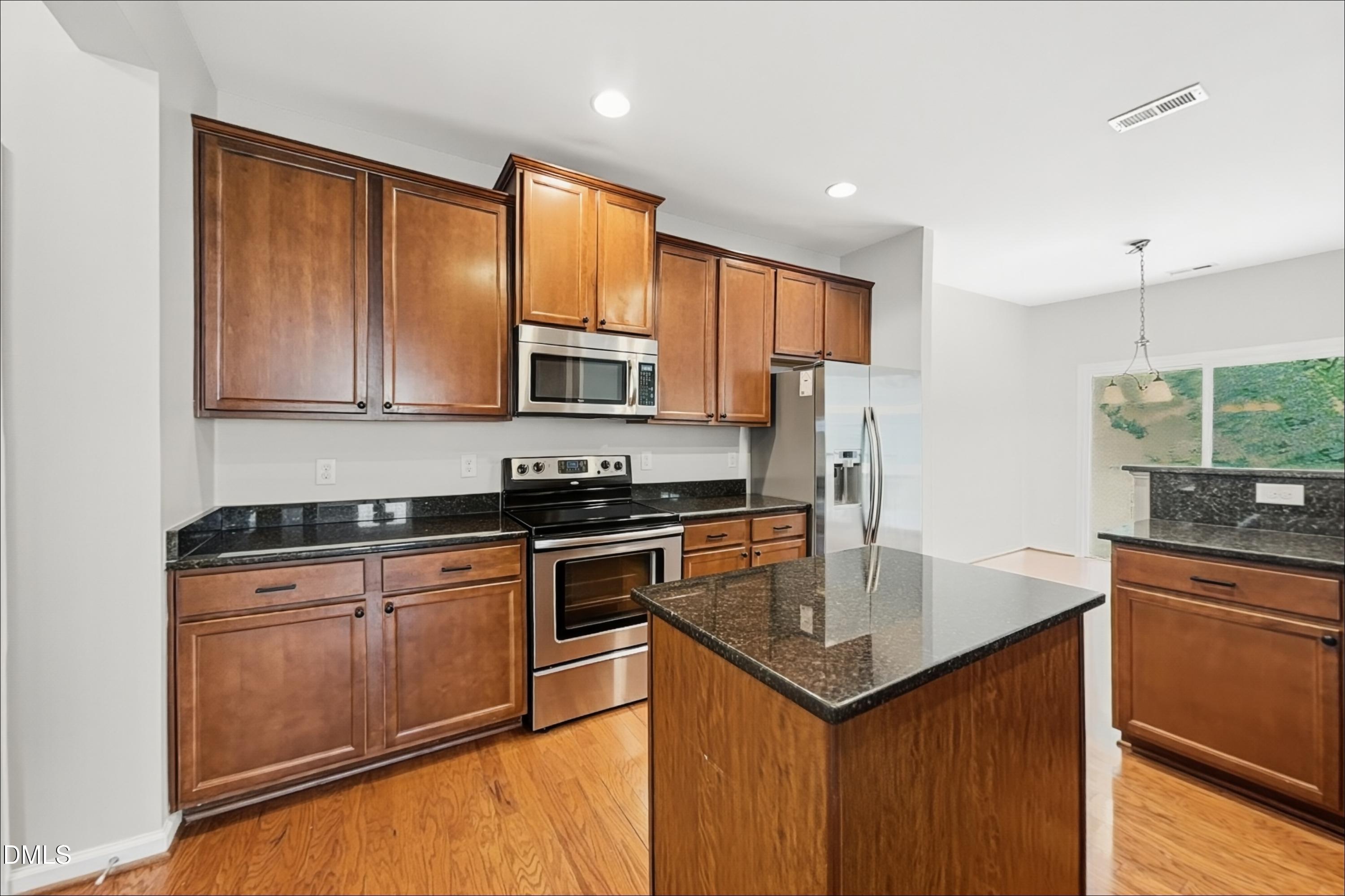 117 Rosebud Lane Property Photo 4