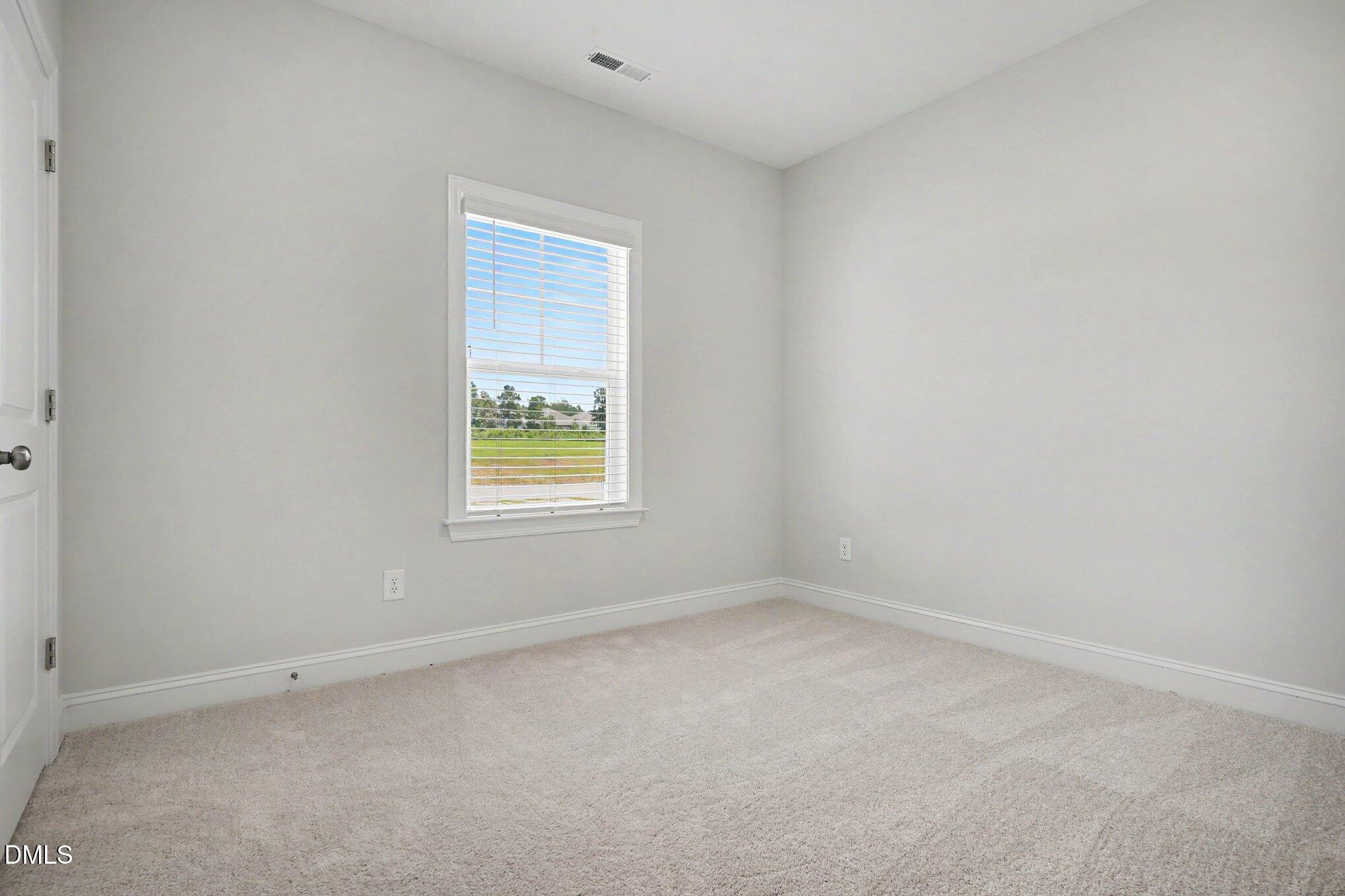 321 Golden Trace Drive Property Photo 11
