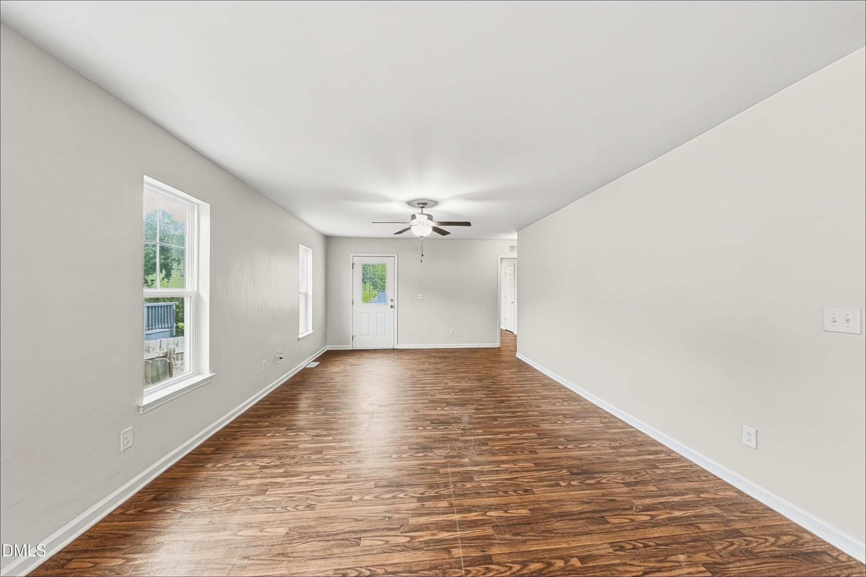 3057 Camden Creek Drive Property Photo 3
