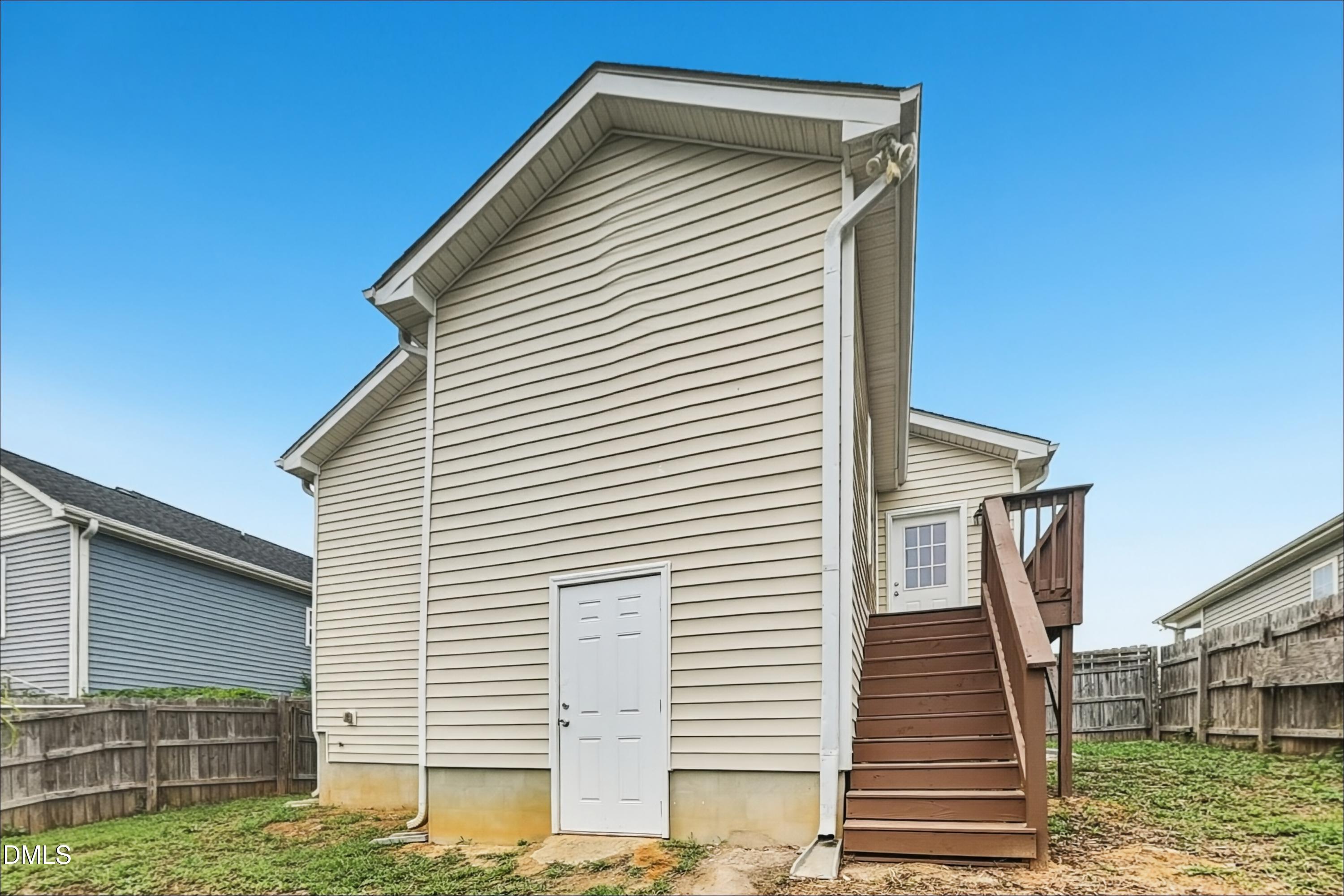 3057 Camden Creek Drive Property Photo 17