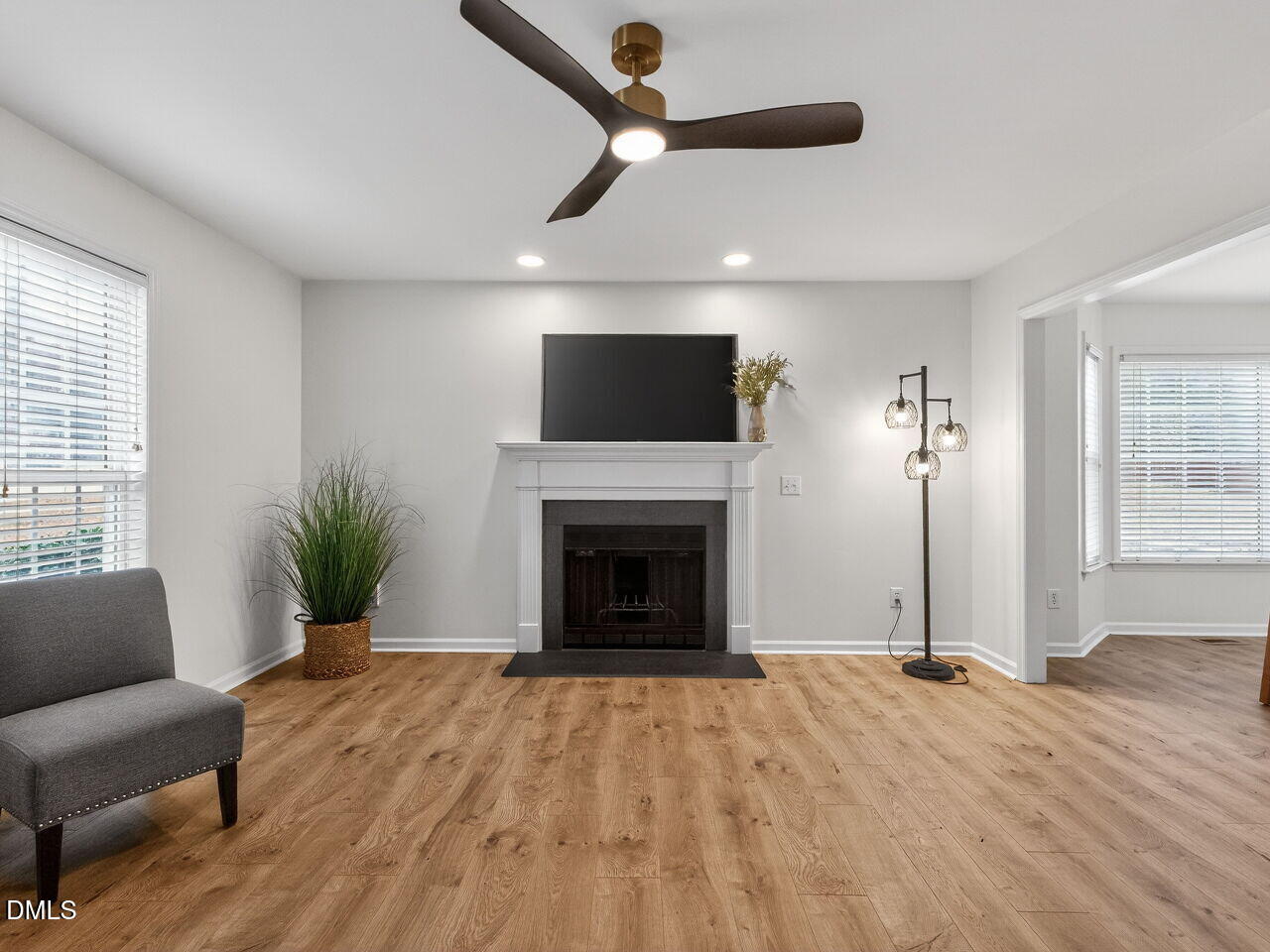 233 Harvester Drive Property Photo 4