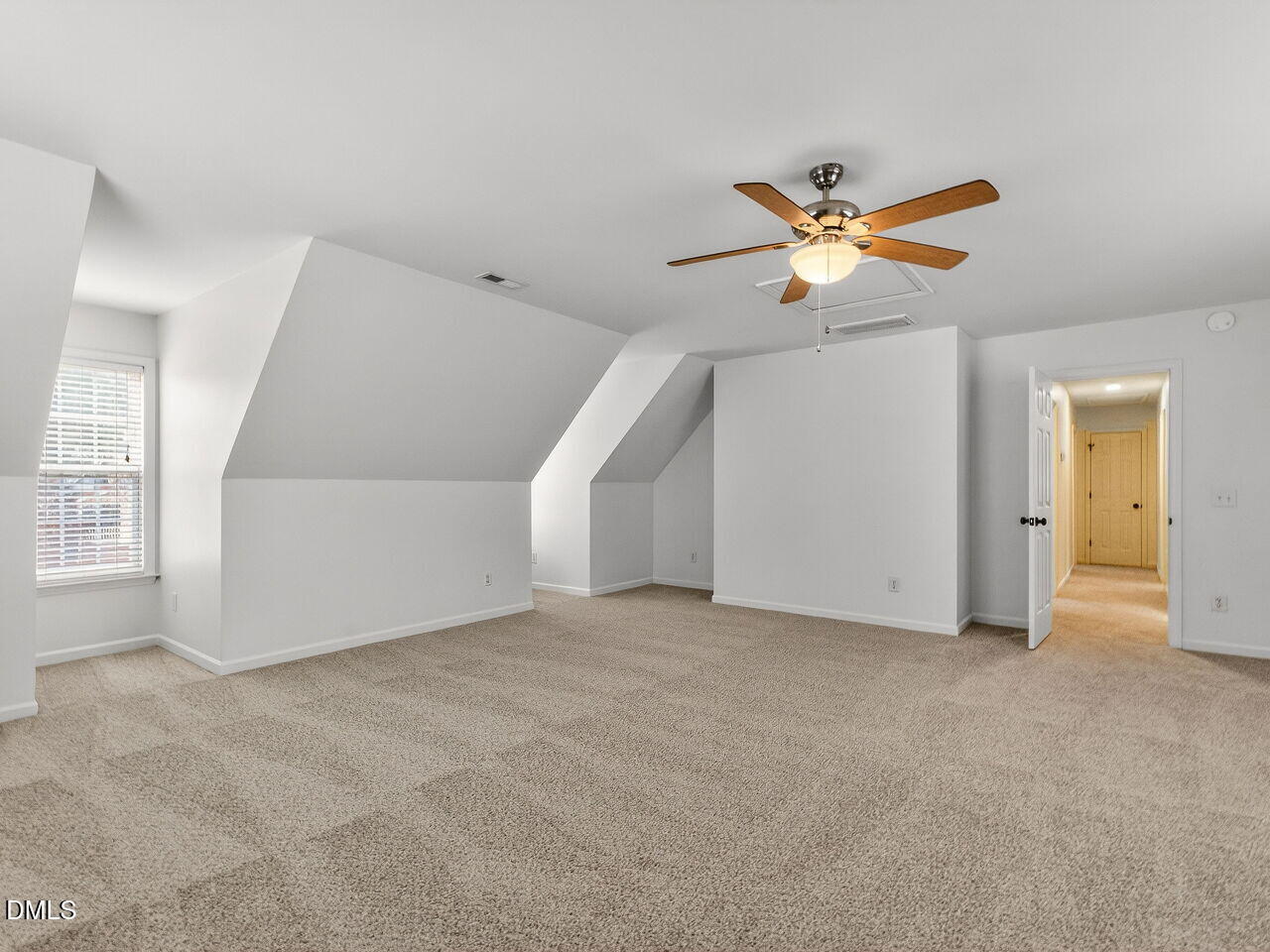 233 Harvester Drive Property Photo 18