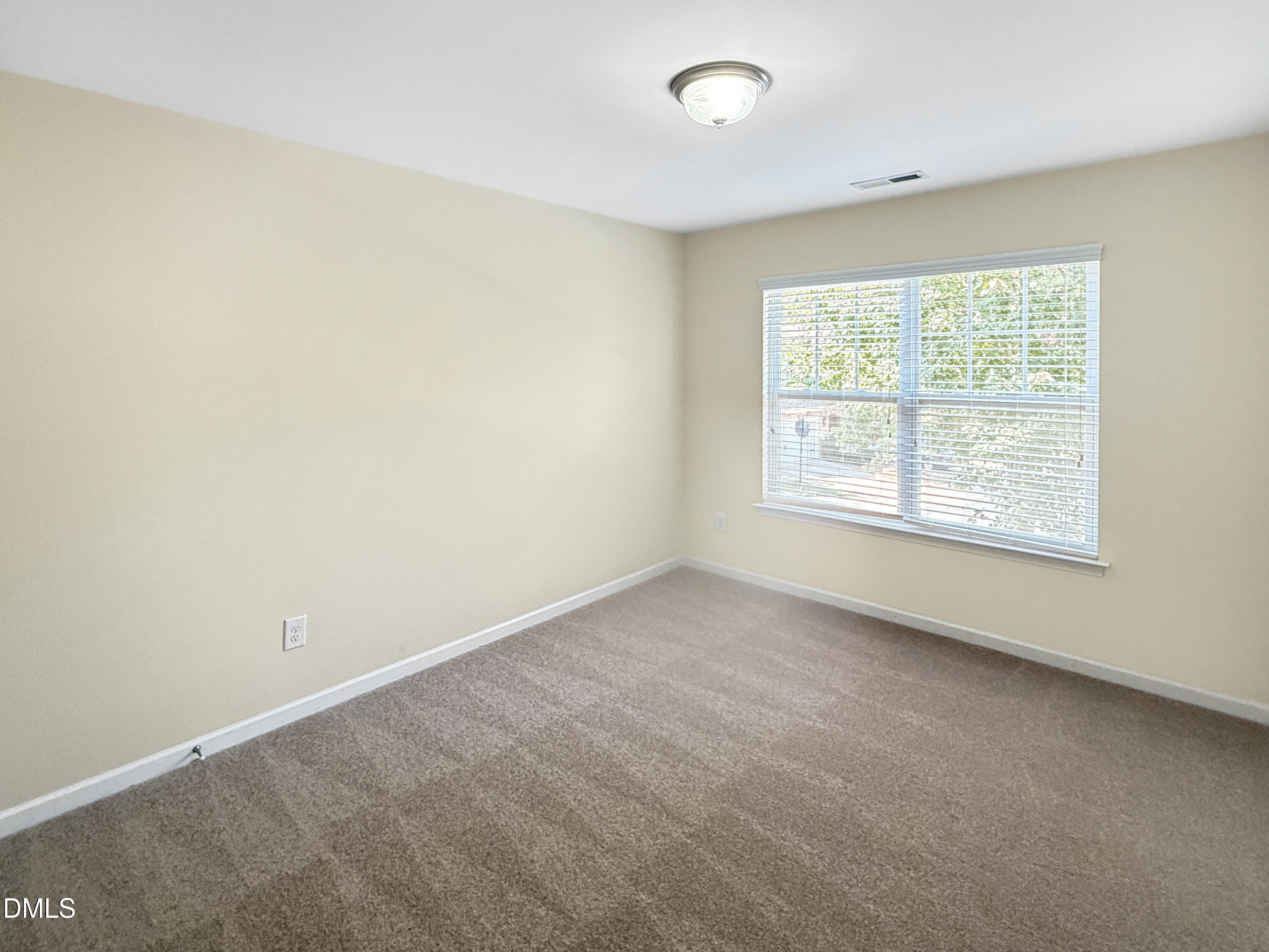 2449 Memory Ridge Drive Property Photo 12