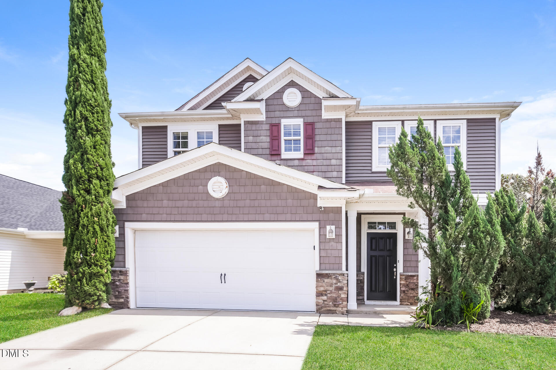 121 Averasboro Drive Property Photo 1