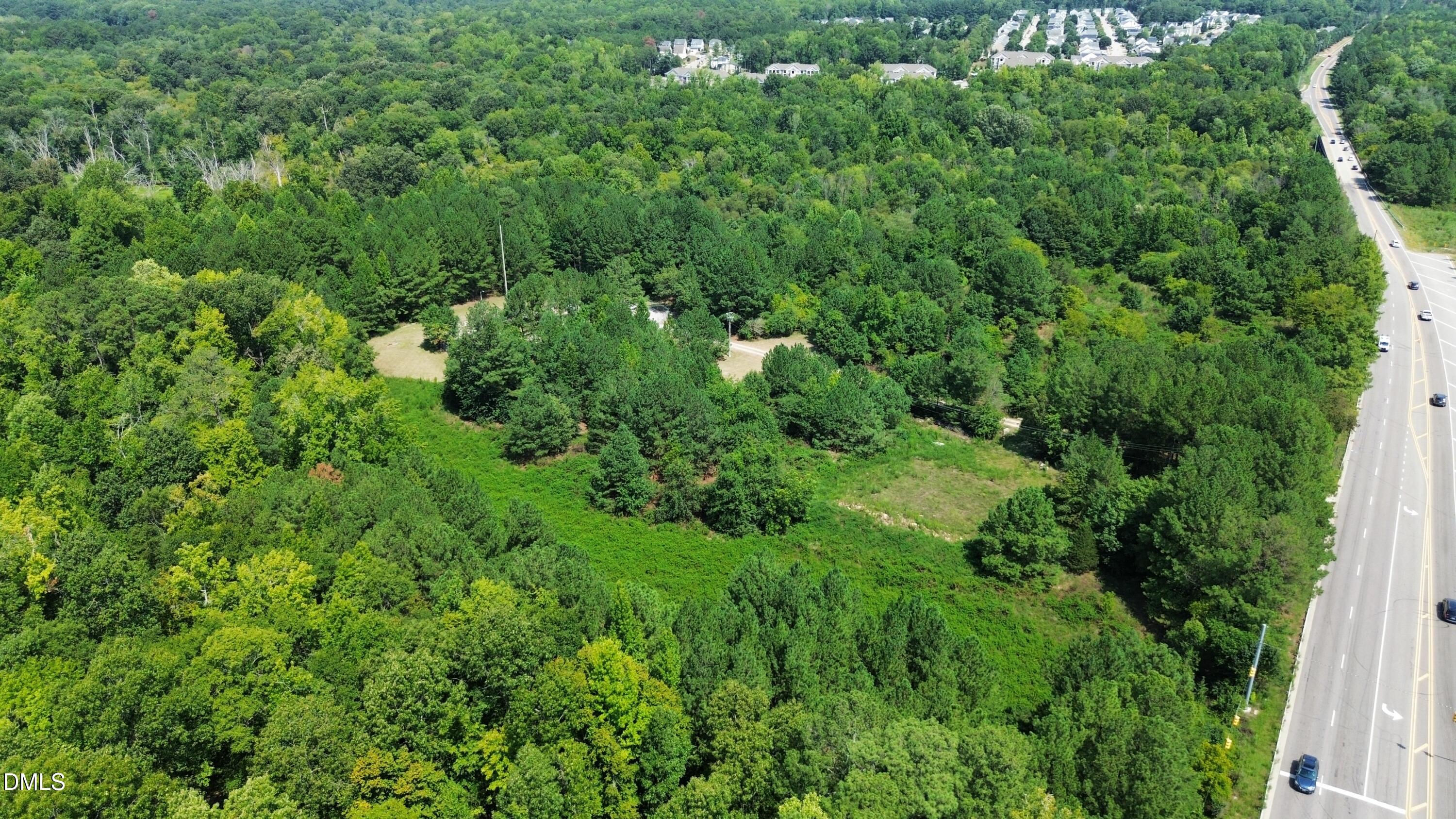 2230 S New Hope Road Property Photo 4