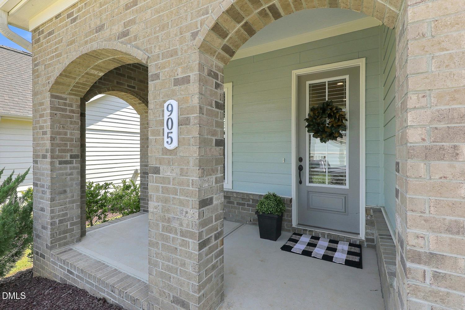 905 Whistable Avenue Property Photo 3