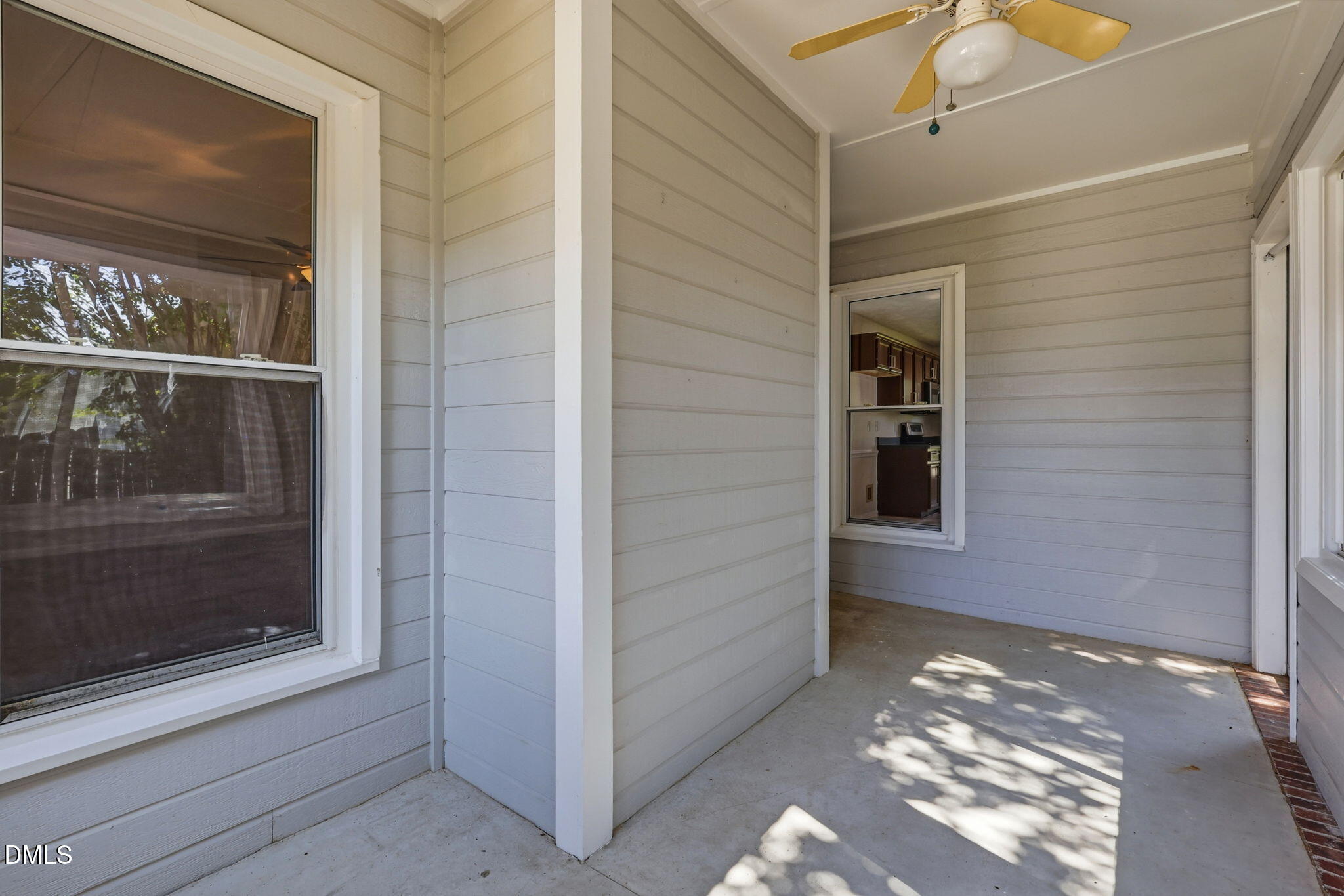 301 Larchmont Road Property Photo 35