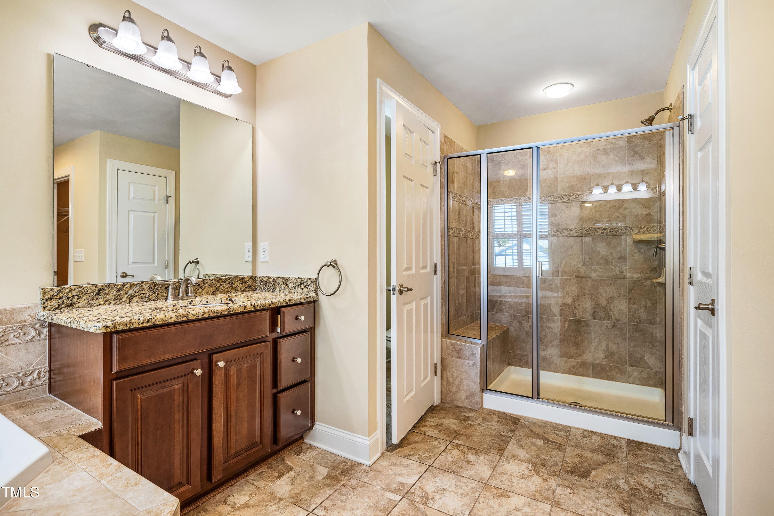 2129 Glade Valley Lane Property Photo 26