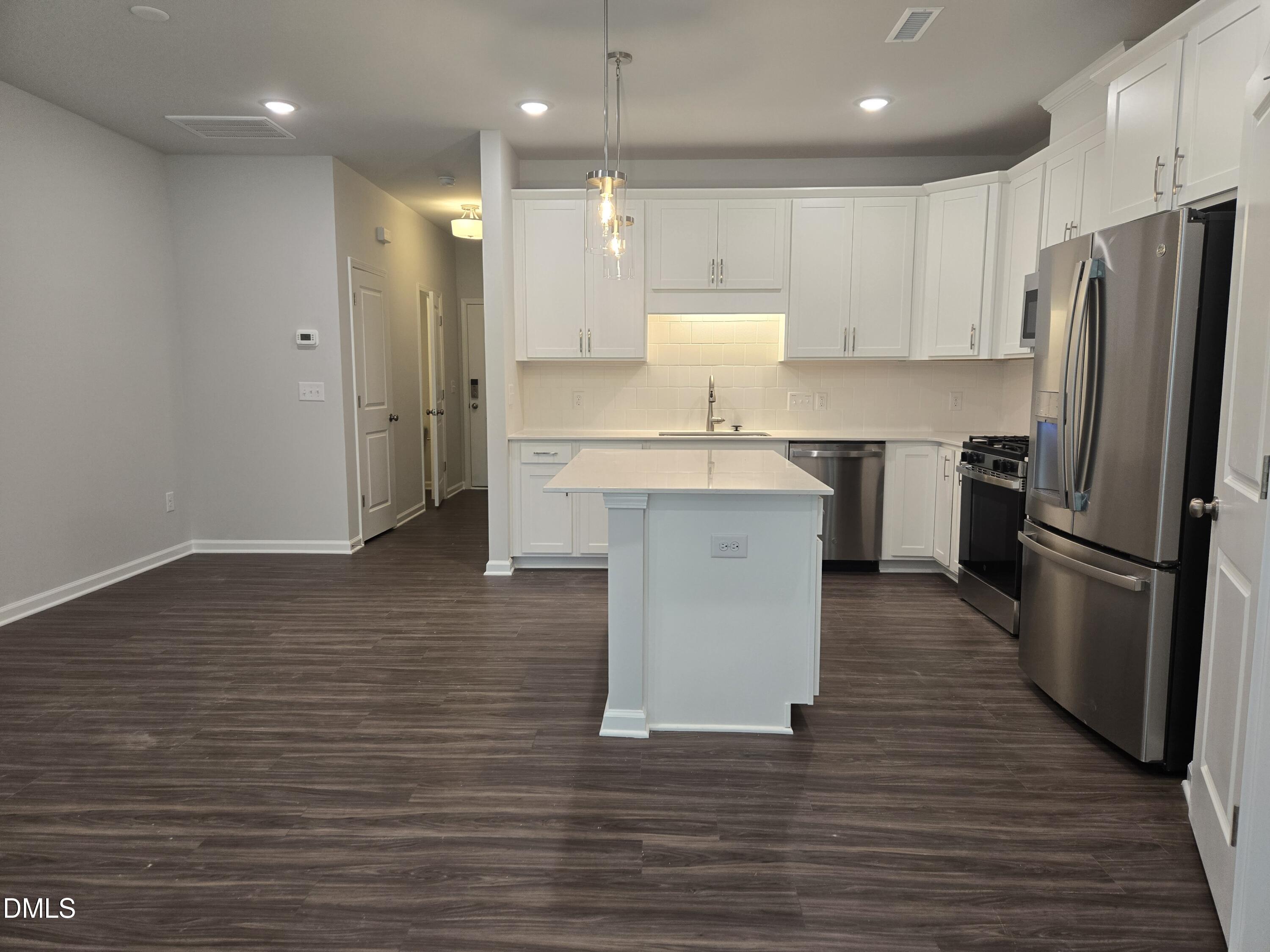 2220 Bright Shore Street 5 Property Photo 3