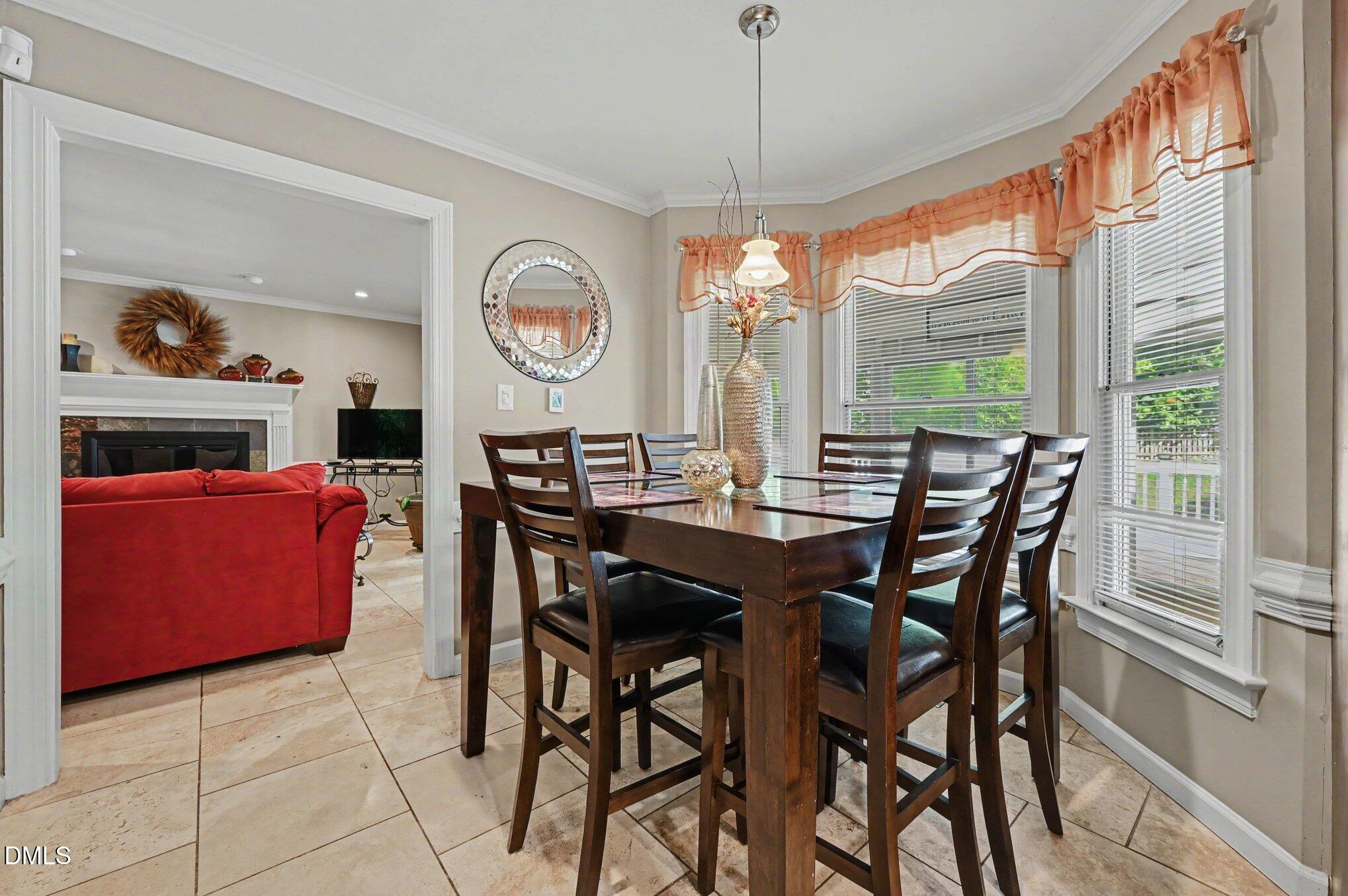 611 Flagstone Way Property Photo 18