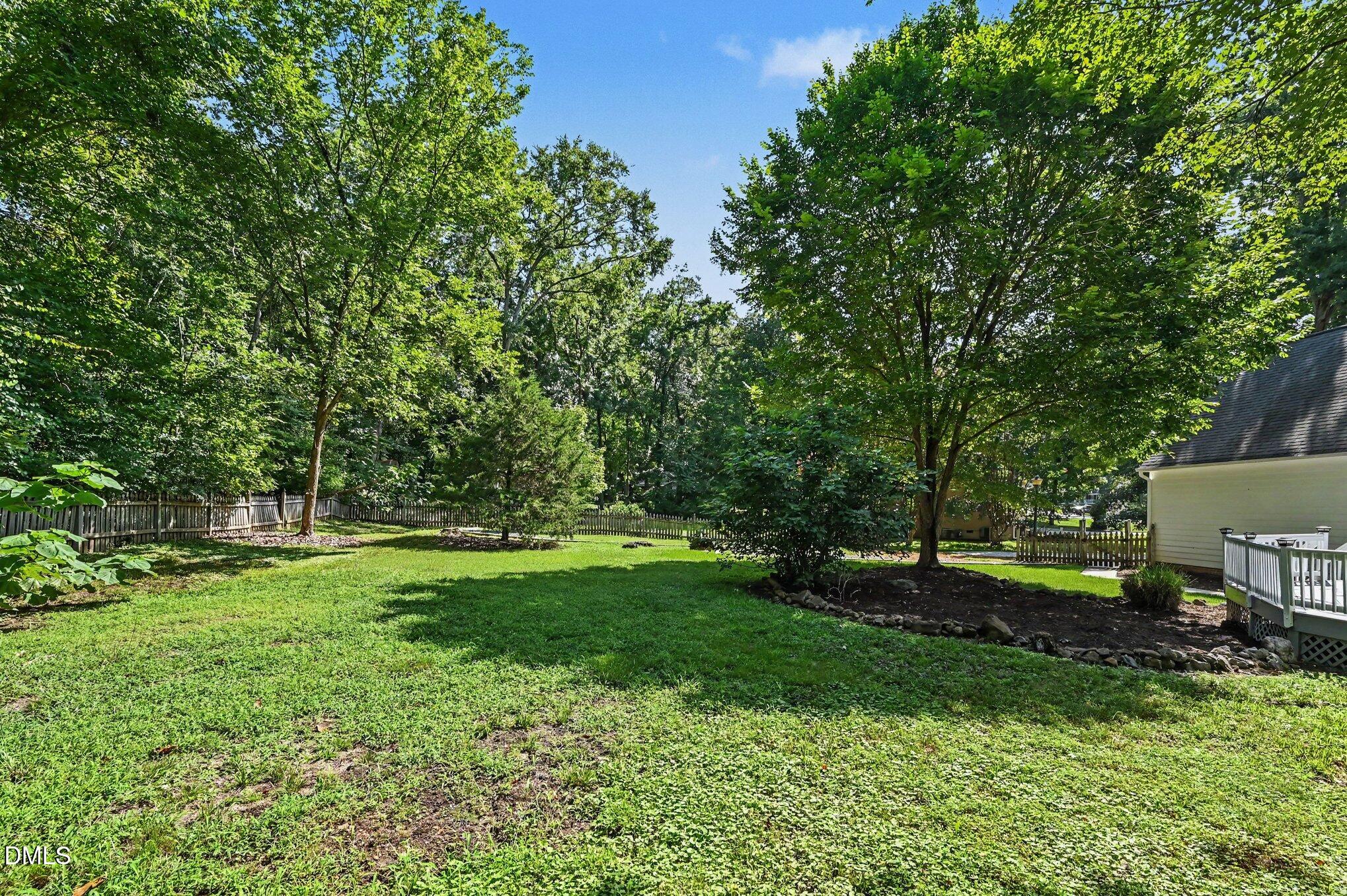 611 Flagstone Way Property Photo 31