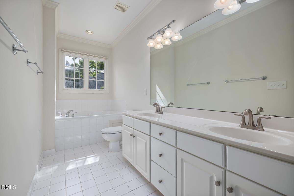 1300 Cameron View Court Property Photo 19