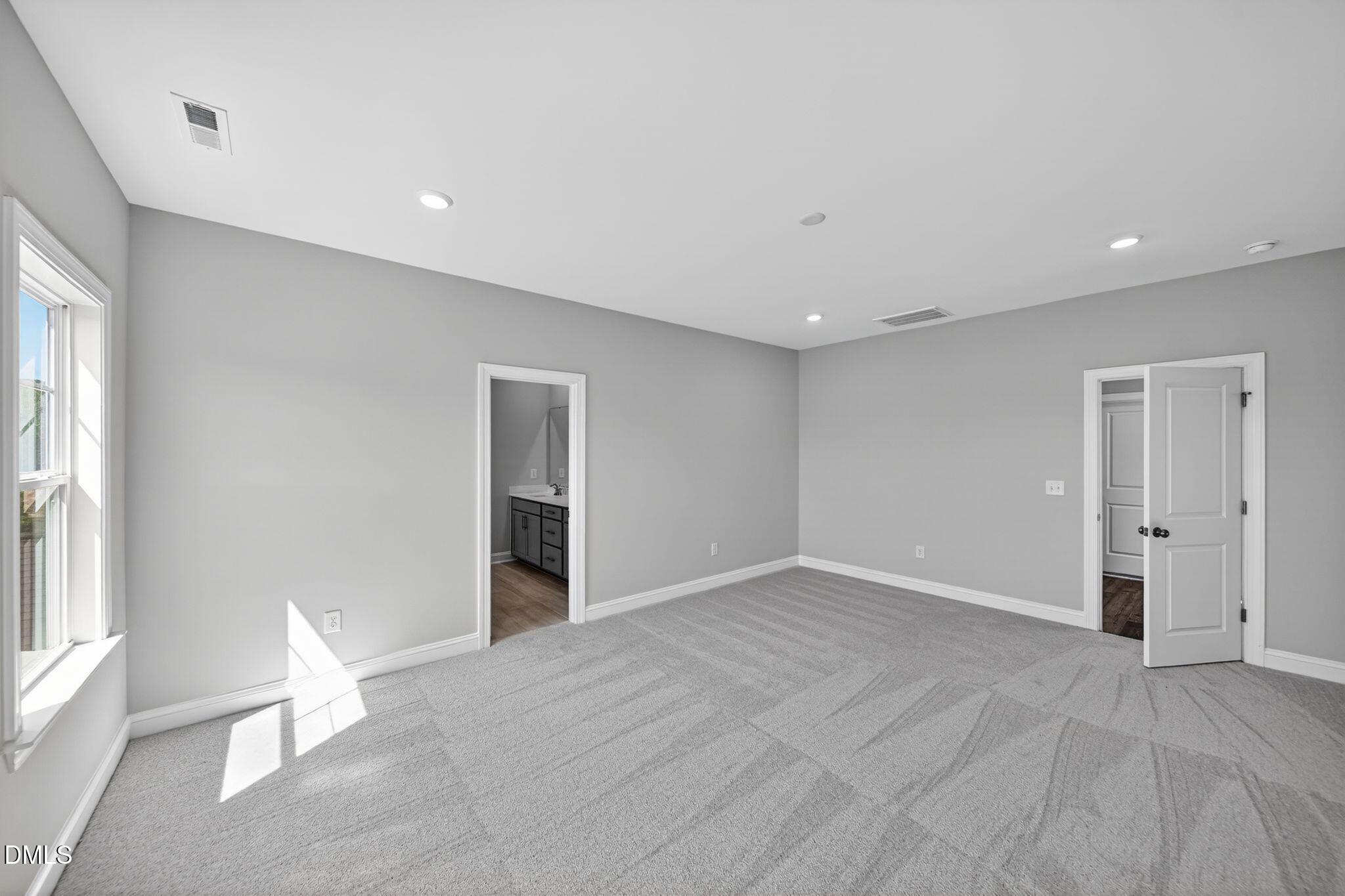 401 Rolling Pasture Lane Property Photo 20